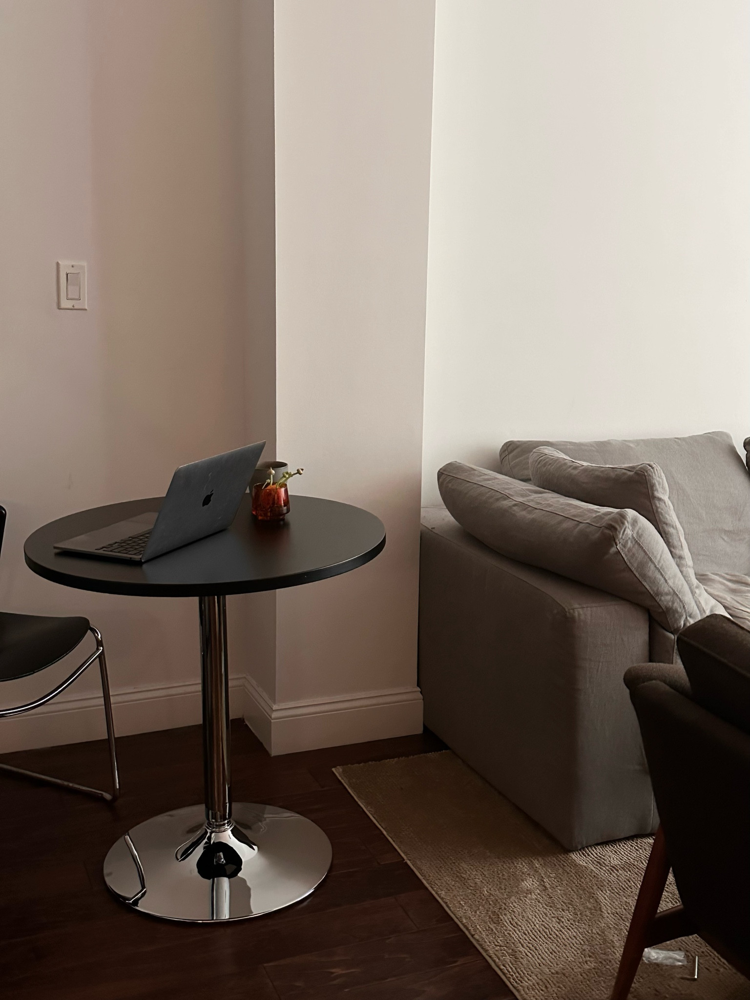 Finally got a table for our place in the city! Sharing my favorite budget home finds and this table below xx 

#LTKhome #LTKsalealert #LTKfindsunder100