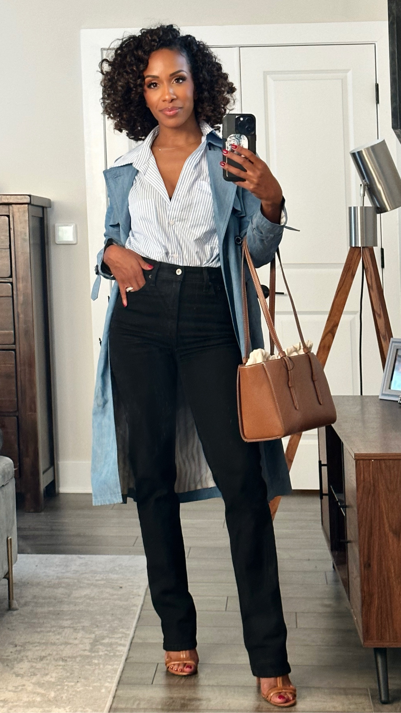 -Purse is from Zara ref 6040/210
-Top is Zara ref 8372/046
-Heels are Brian Atwood purchased from Poshmark

#LTKstyletip #LTKworkwear #LTKSeasonal