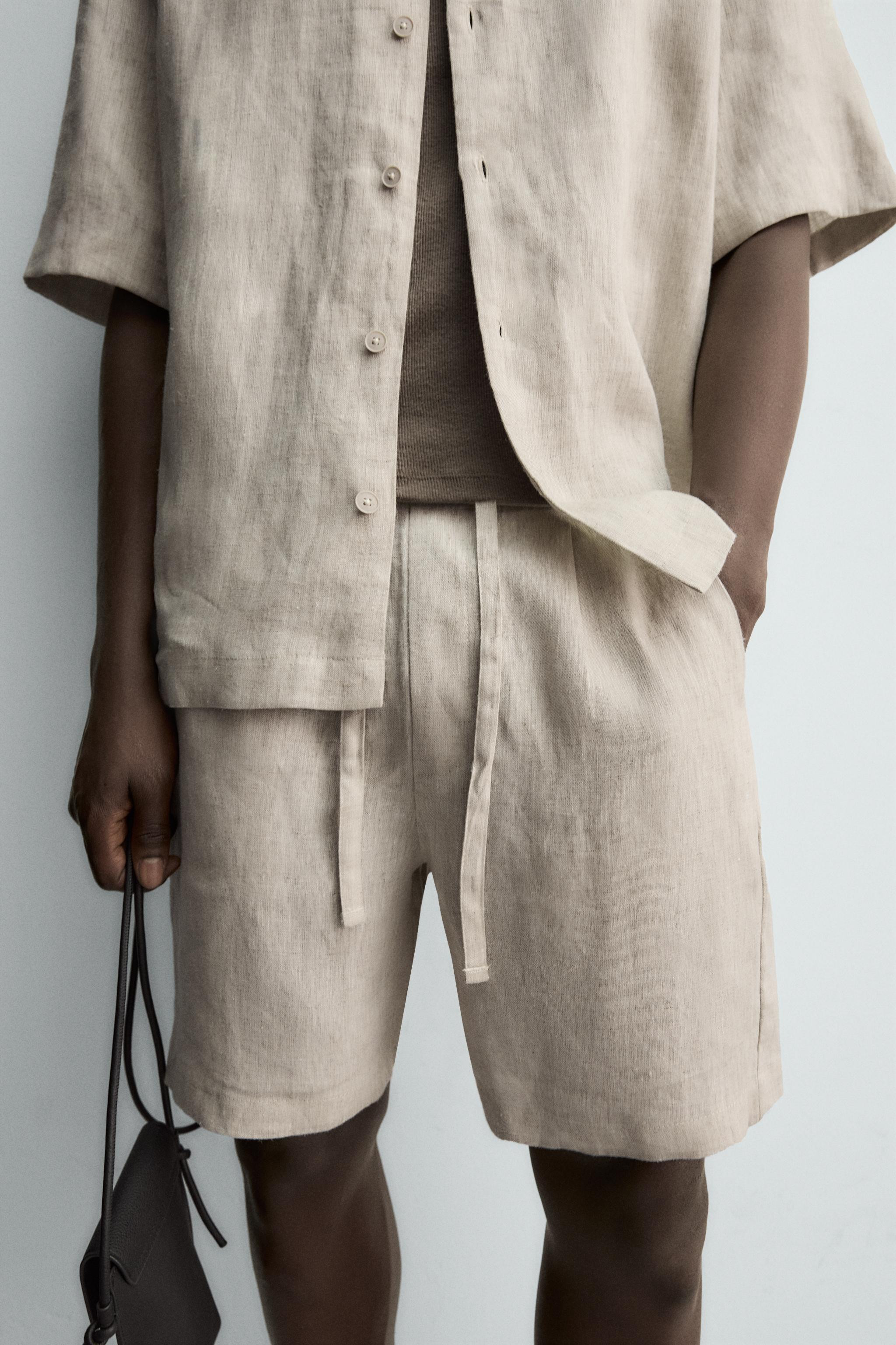 100% LINEN RELAXED FIT SHORTS | Zara US