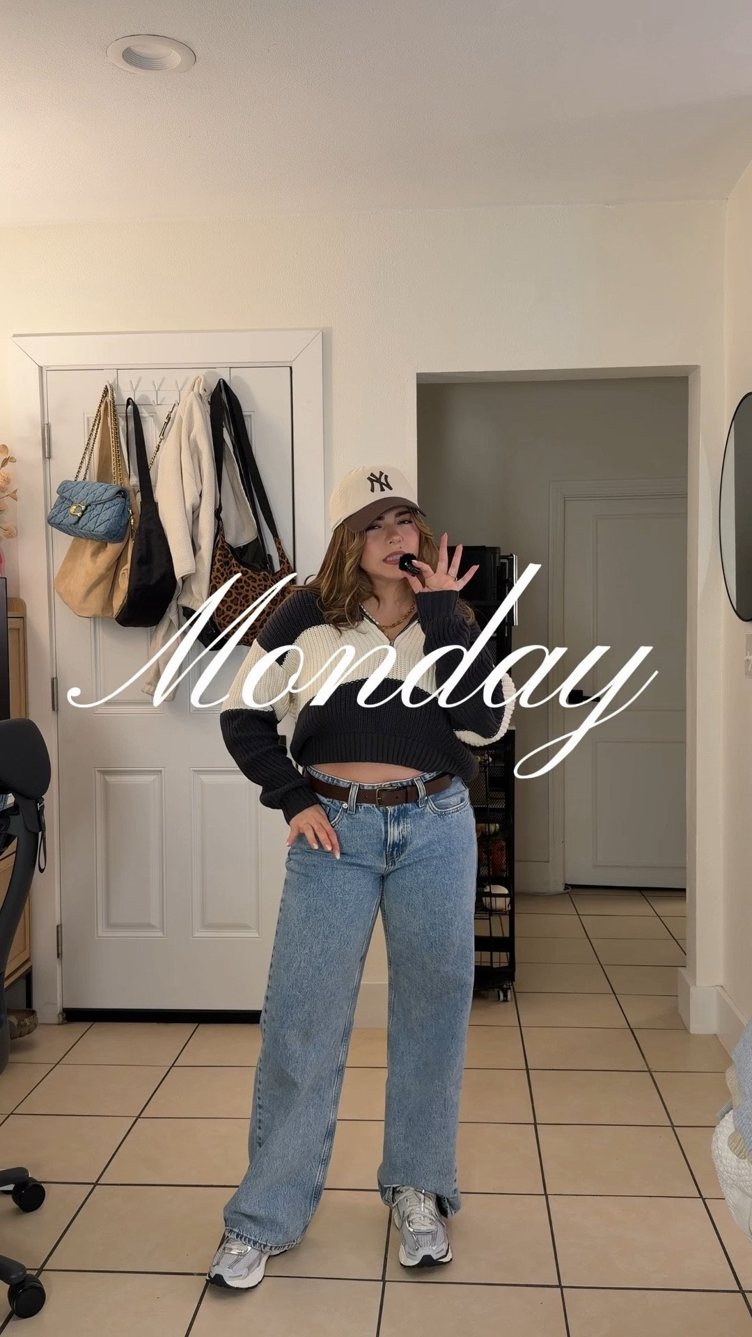 5 outfits to wear this week — American Eagle jeans + sweaters! Levi’s jeans for 5’1 girlies! Casual and elevated outfits 

#LTKgrwm #LTKFindsUnder50 #LTKootd