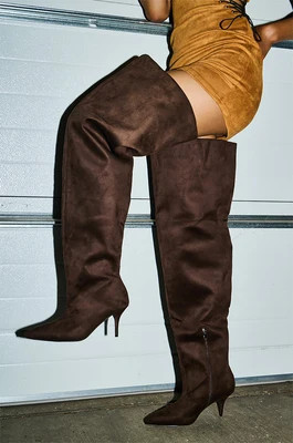 AKIRA Azalea Wang Halina Chocolate Thigh High Boot | Brown | Size 9 | AKIRA