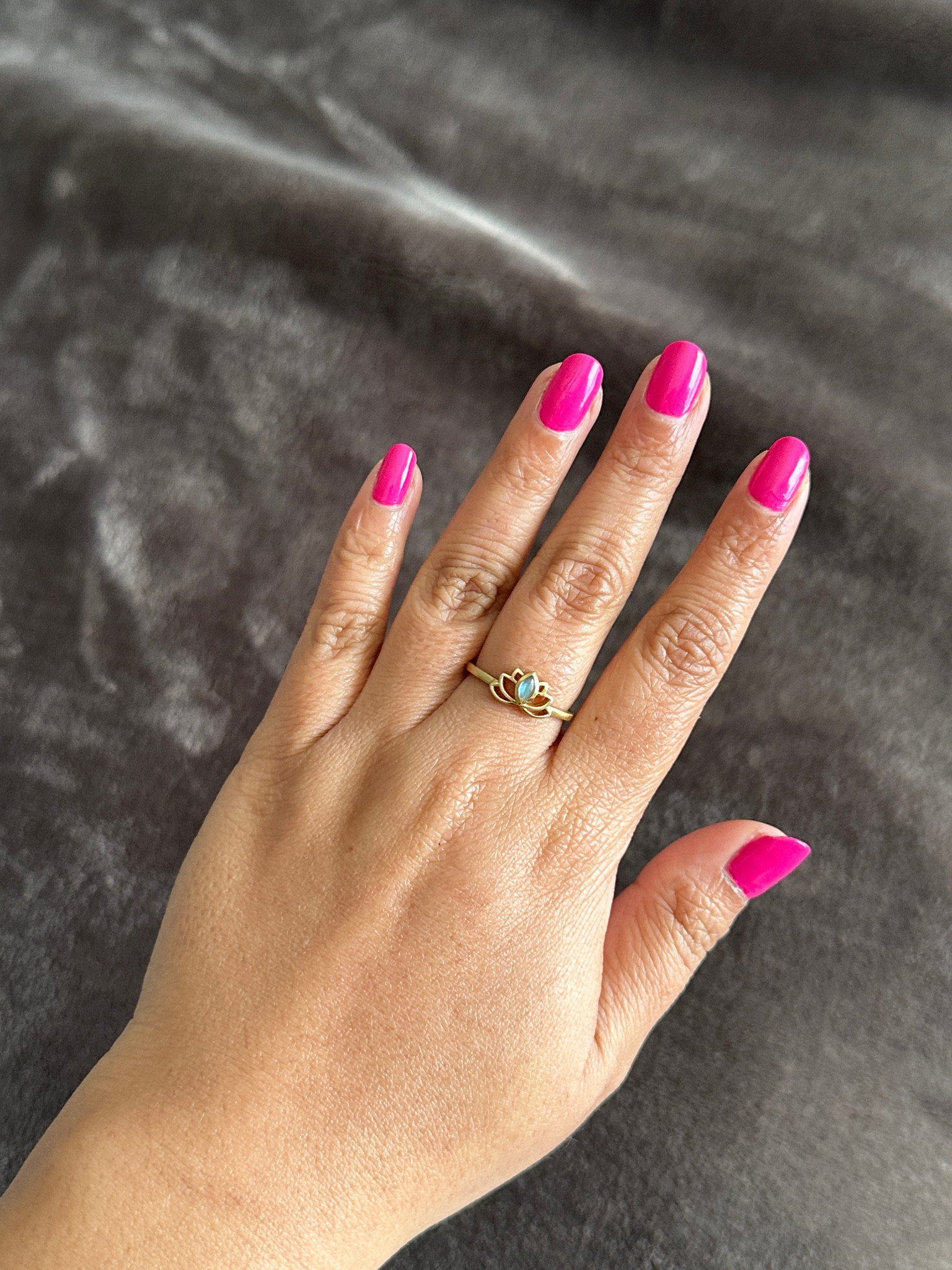 Nails of the week 💅🏽 Went with a hot pink option for Diwali! This is an opaque bright pink pearl nail color 💗 


At home nails, manicure, pink vibes, pink aesthetic, gold ring, gold jewelry, lotus flower, pink style, gold style 

#LTKBeauty #LTKStyleTip #LTKHoliday