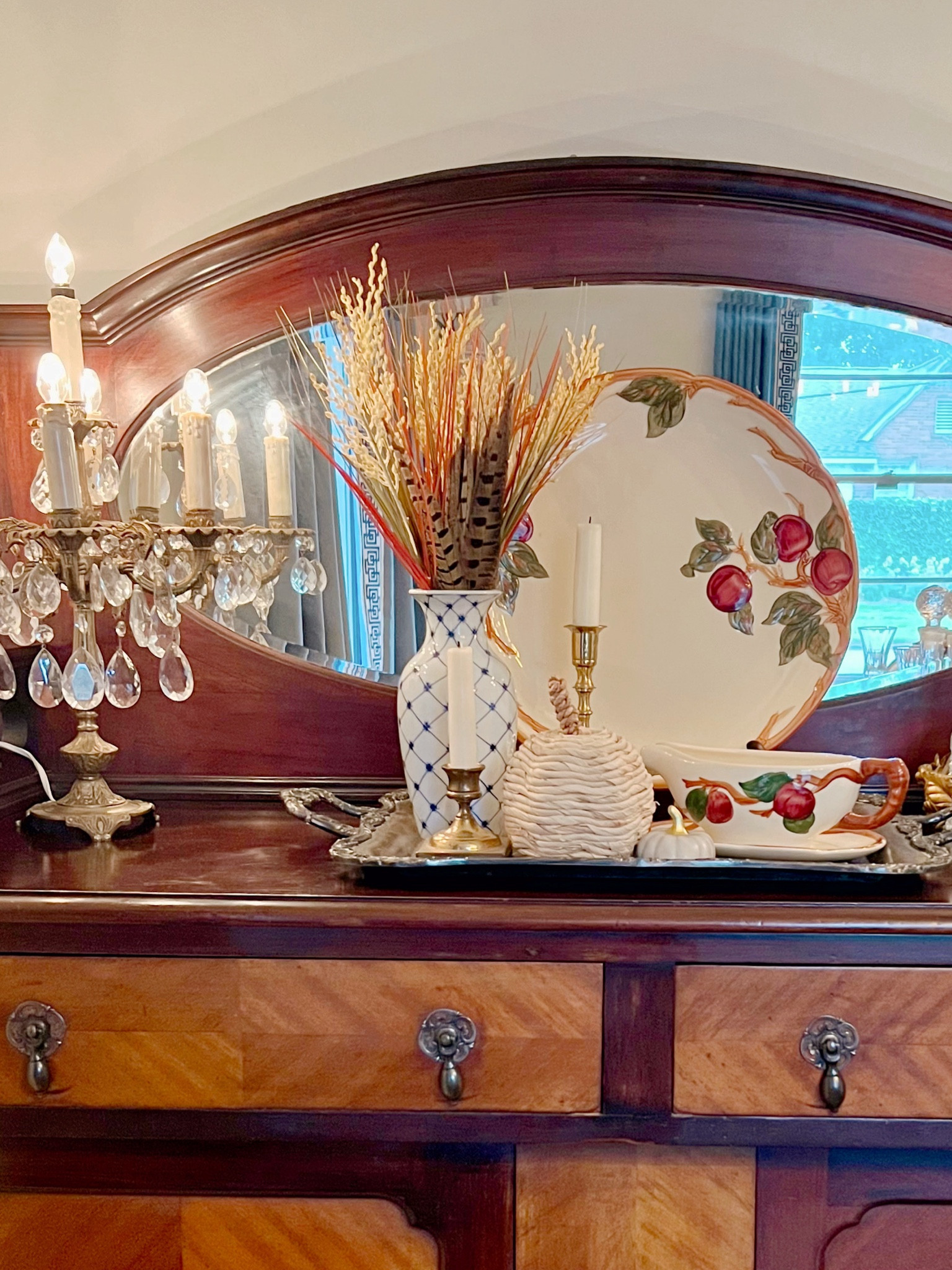 I love using my grandmother’s Franciscan Apple dishes and serving pieces during this time of year. It’s the perfect transitional fall accent.

#LTKSeasonal #LTKHome