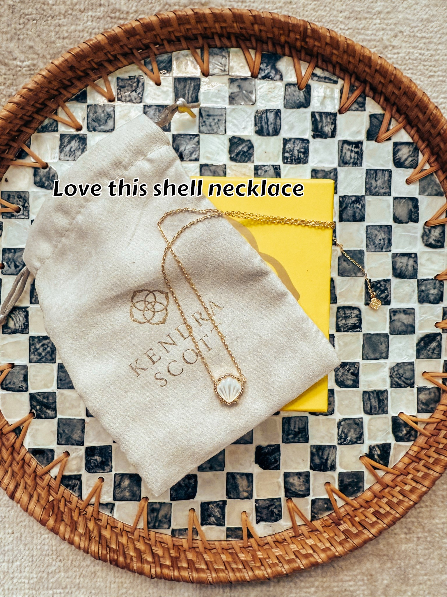 The cutest shell necklace! Perfect for summer! ☀️🐚

#LTKOver40 #LTKFindsUnder100 #LTKStyleTip