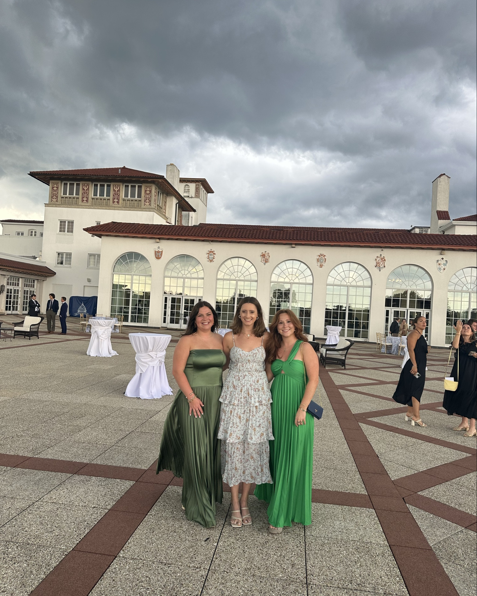 Giselle Strapless Drop-Waist is perfect for a wedding or an event💚

#LTKHoliday #LTKTravel #LTKParties