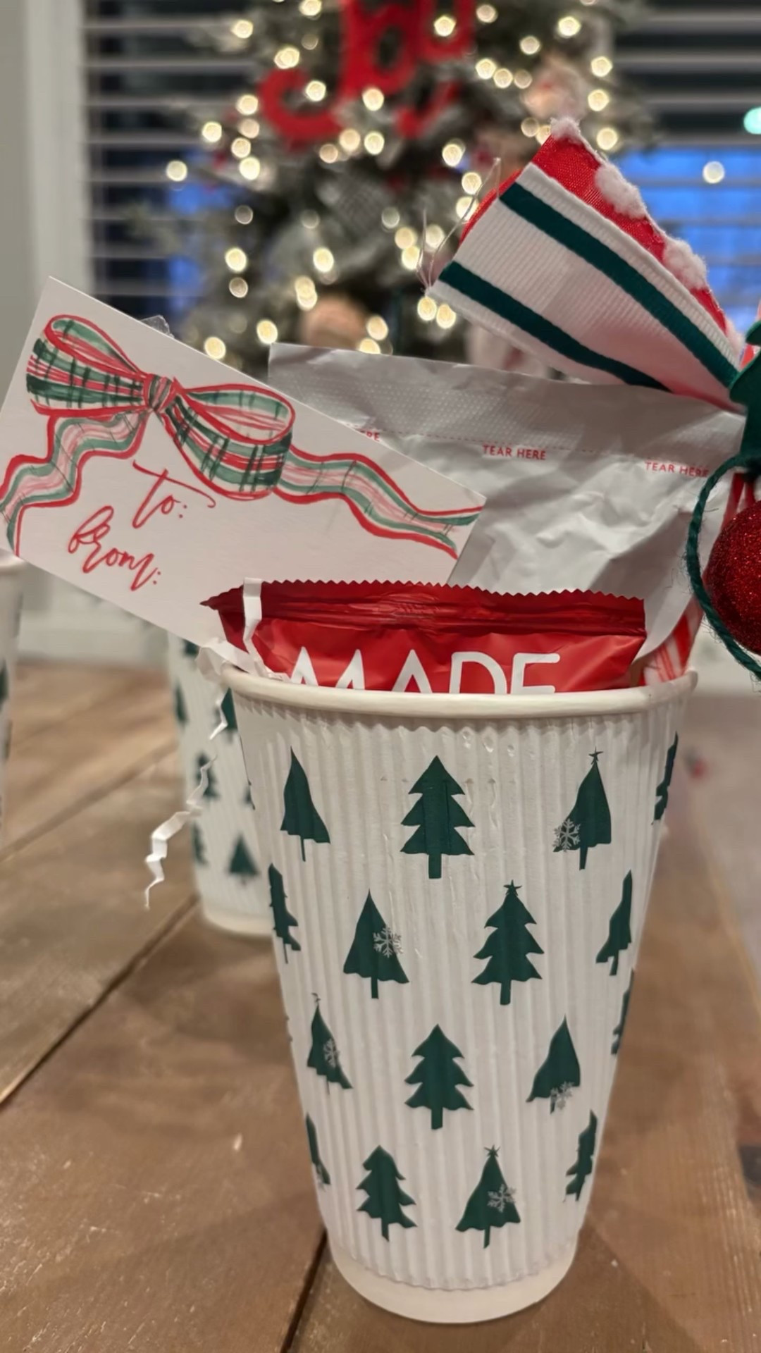 ⁣⁣⠀
This is what I’m talking about! ⁣⁣⠀
⁣⁣⠀
THE PERFECT $2.50 CO-WORKER GIFT!⁣⁣⠀
⁣⁣⠀
The red and green look so festive and fun! ⁣⁣⠀
The Too Good Hot Cocoa Mini Cookies are the perfect addition to the hot cocoa cup and mix! ⁣⁣⠀
⁣⁣⠀
As always, the tag from Polka Dot Poodle gives it the perfect Christmas-feel final touch! ⁣⁣⠀
⁣⁣⠀
These are affordable, easy to put together, and it’s quick to make several of them at the same time!⠀Perfect for last minute!⁣⁣⠀
⁣⁣⠀
Comment - CO for the links! Or check my LTK!⁣⁣⠀
⁣⁣⠀
#Polkadotpoodle #toogood⁣⁣ #hotcocoa #coworker #christmasgift #christmasgifts #cozy 
⁣⁣⠀

#LTKHoliday #LTKSeasonal #LTKGiftGuide