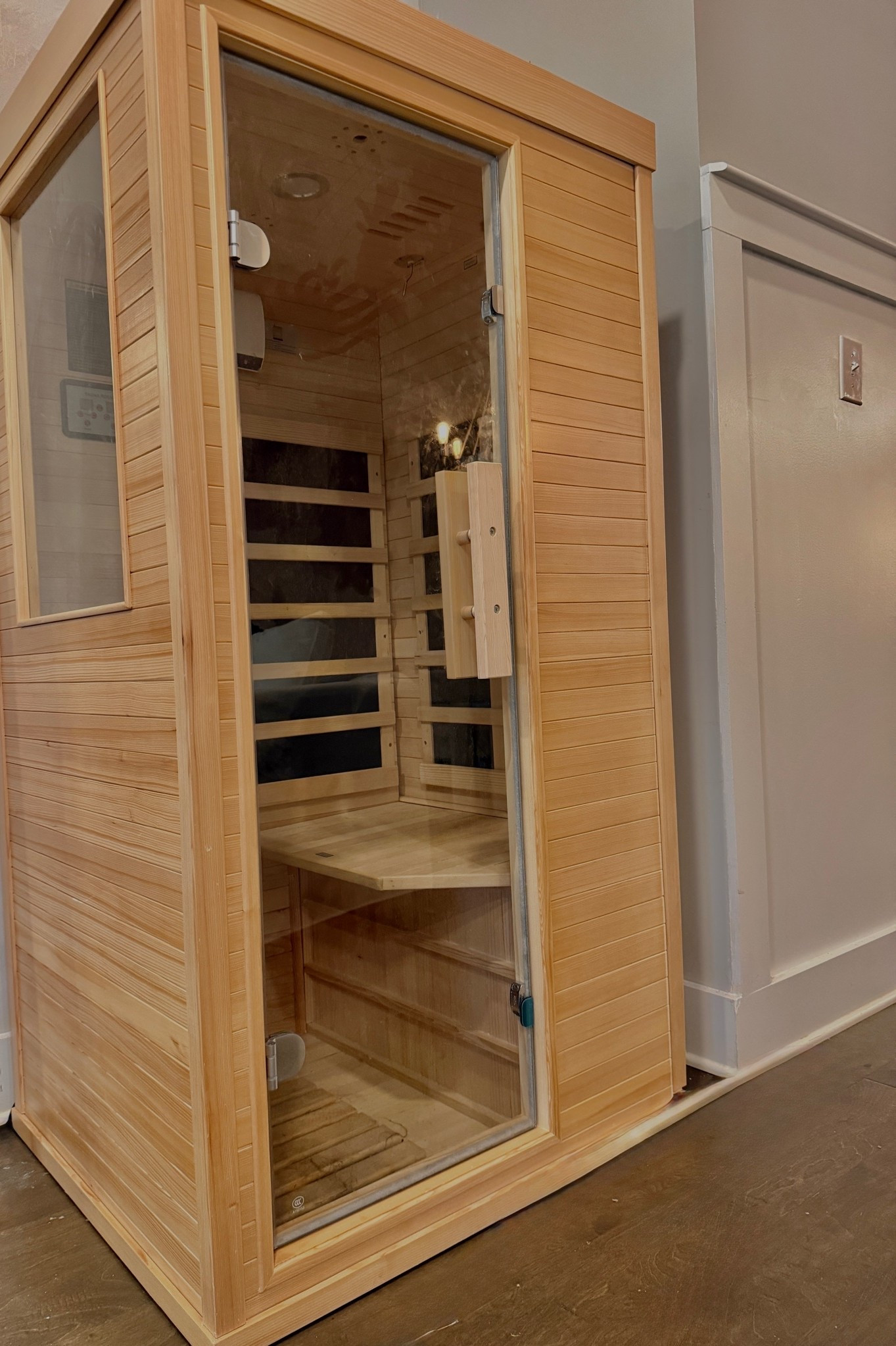 The best Amazon purchase ever #sauna #selfcare #weightloss #detox

#LTKmorningroutine #LTKselfcare #LTKHome