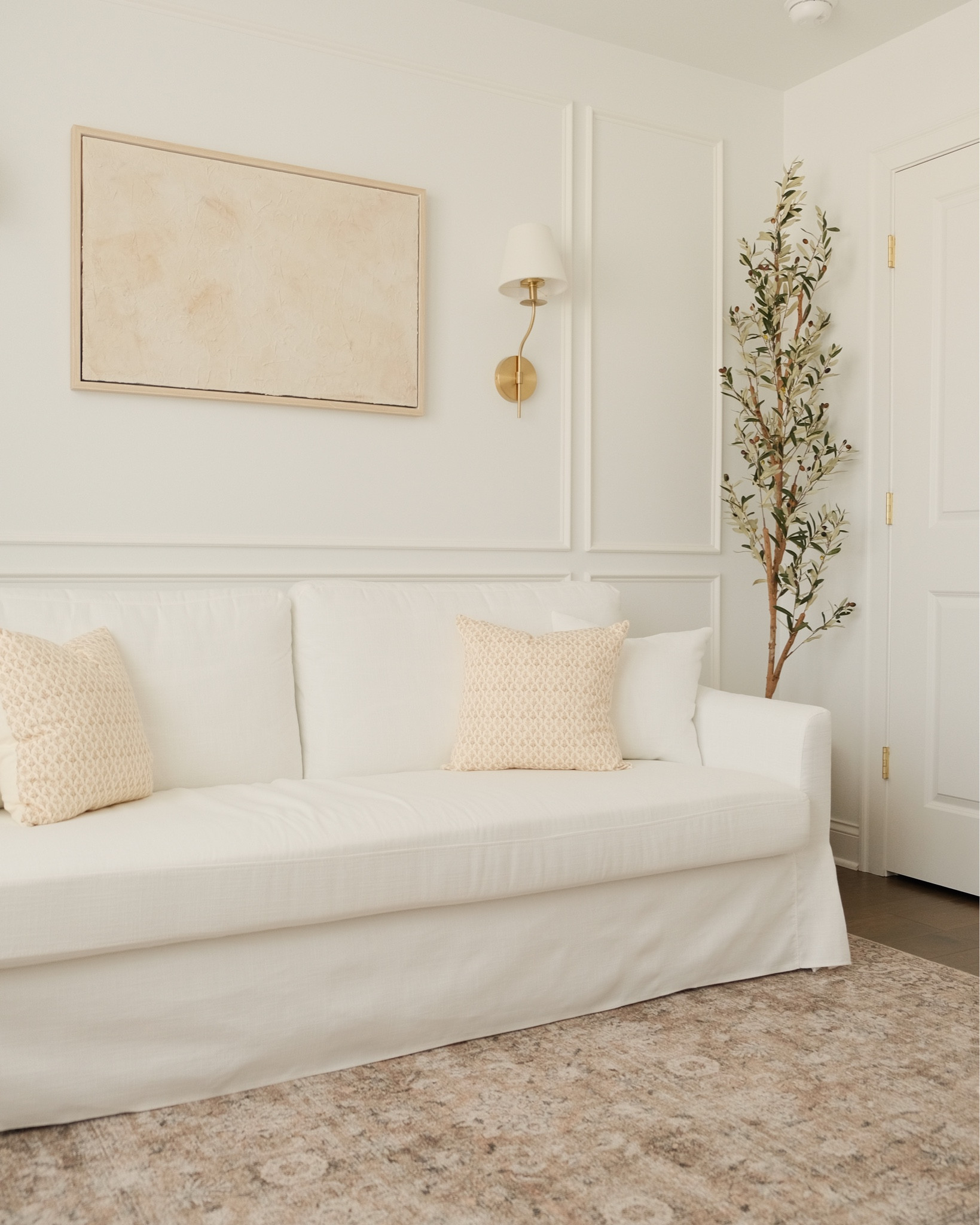 Neutral modern and organic home office spacee

#LTKSaleAlert #LTKHome #LTKStyleTip