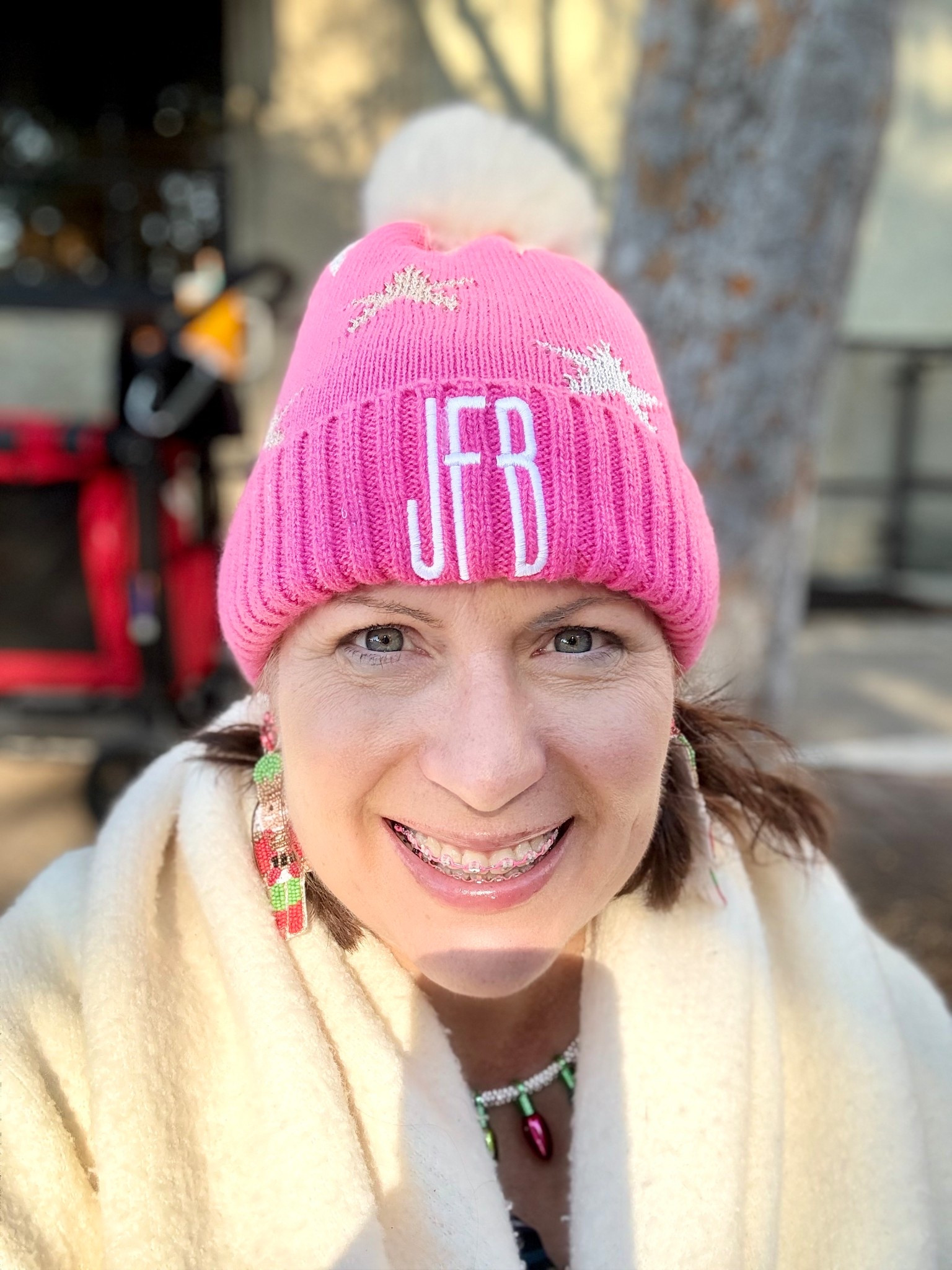 I live in a horse town and look forward to the Christmas Hoofbeat’s parade every year. It’s a parade with just horses, donkeys, and dogs!!!! 

It’s hard to believe that Christmas is next week.

#LTKootd #LTKdayinmylife #LTKHoliday