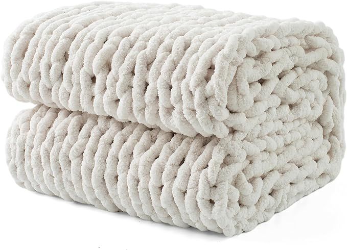 Chunky Knit Throw Blanket 50"X 60", 100% Handmade with Soft Chenille Yarn, 4.4lbs Thick Cable Kni... | Amazon (US)