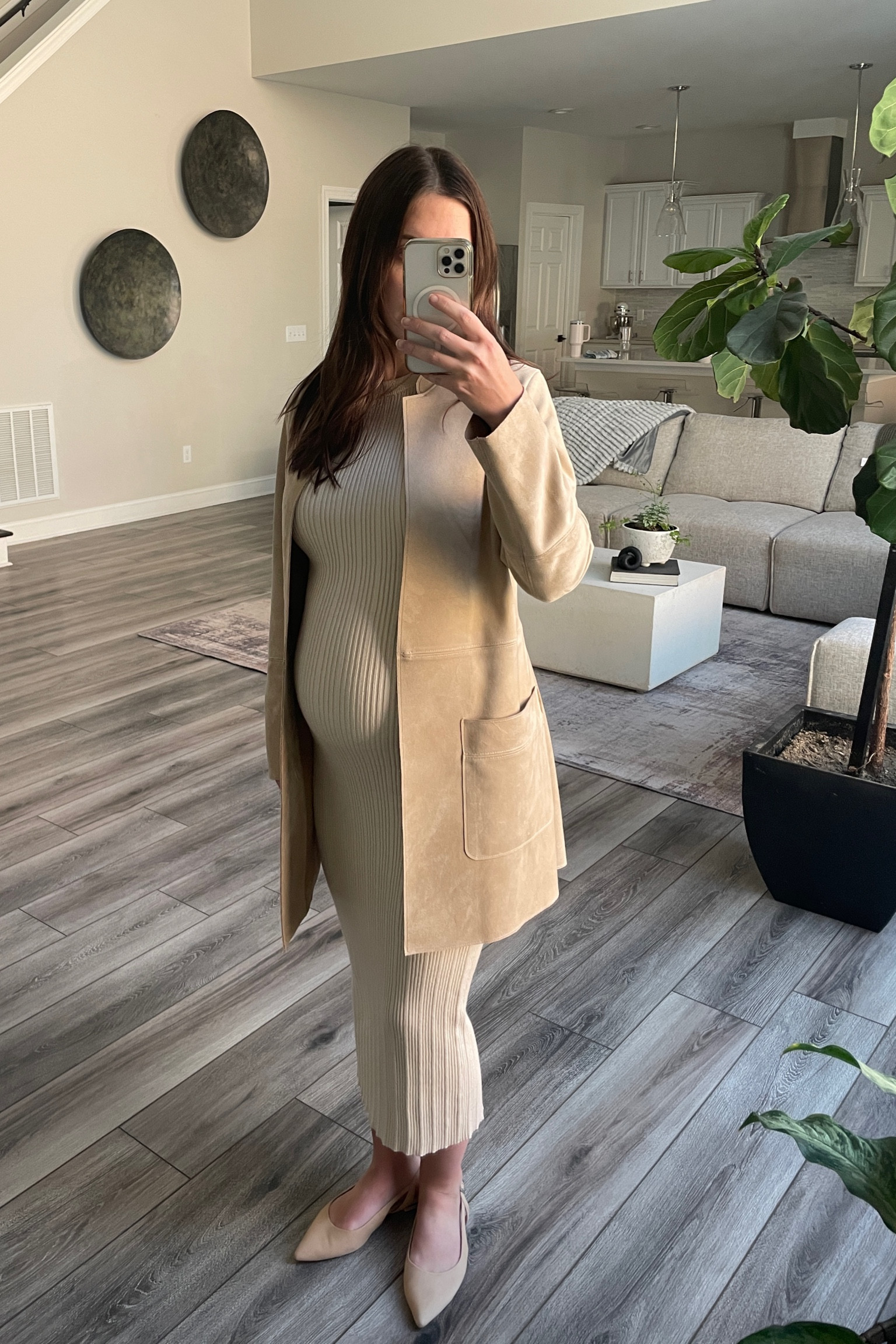 Maternity winter outfit 

#LTKfindsunder50 #LTKbump #LTKstyletip