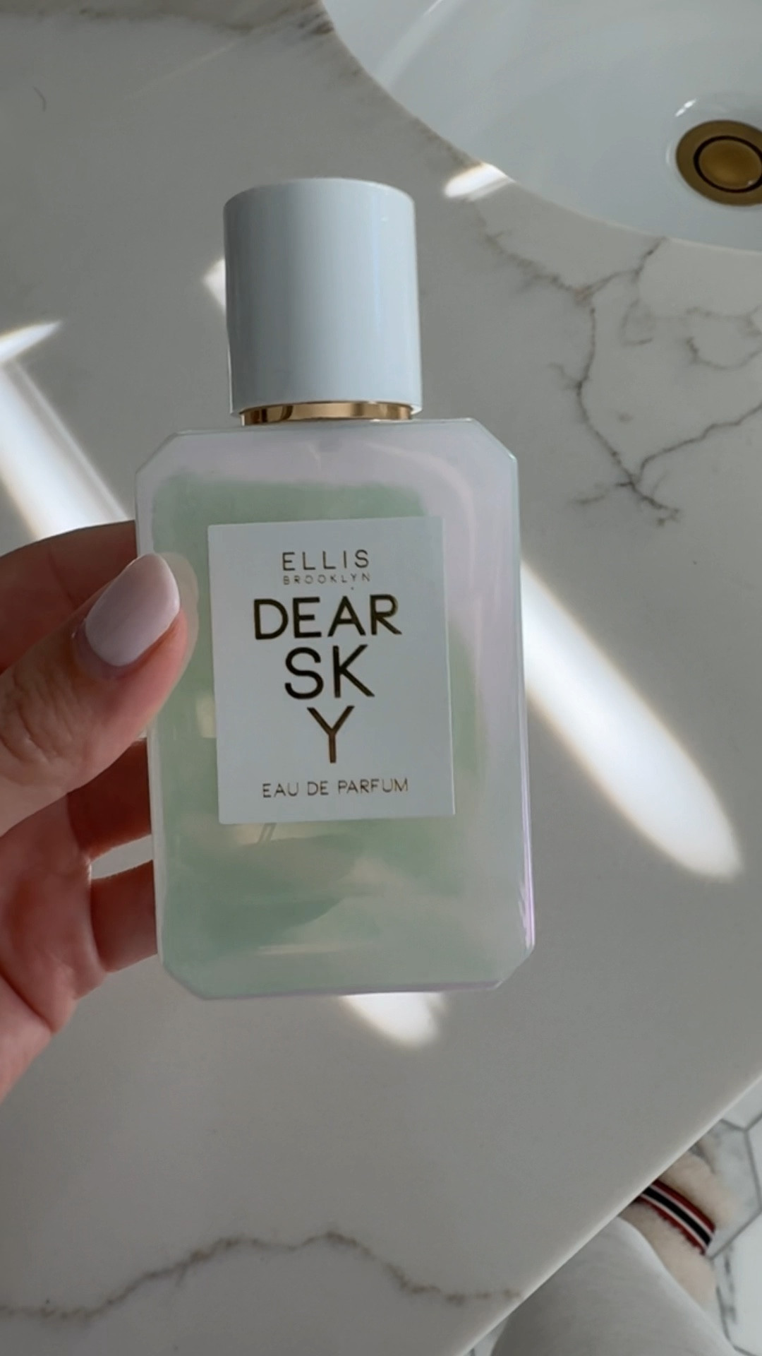 Can’t stop with this Ellis Brooklyn perfume! I get so many compliments when I wear it!

#LTKVideo #LTKBeauty