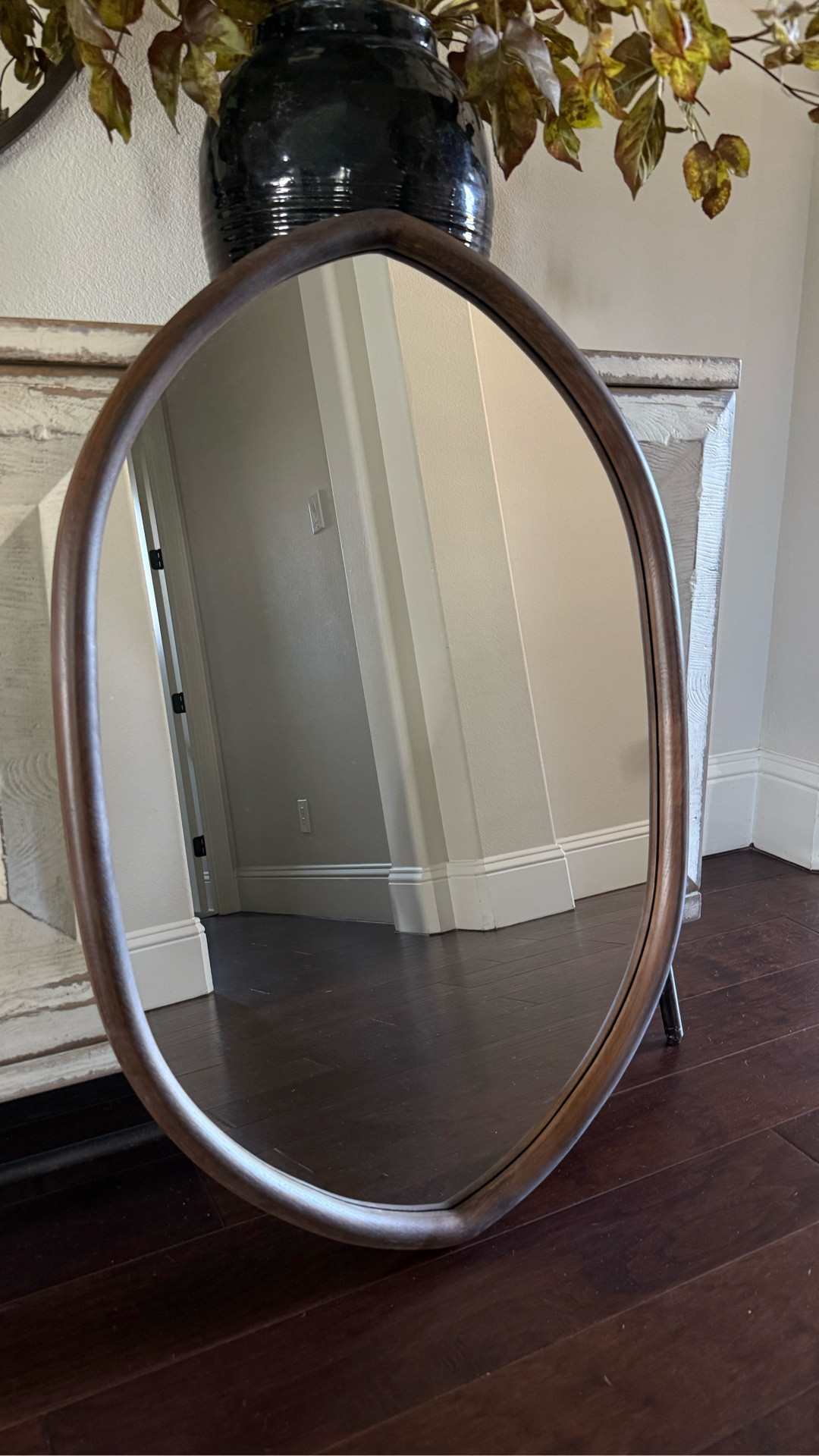 New mirror for the powder room makeover 🪞 



#LTKHome