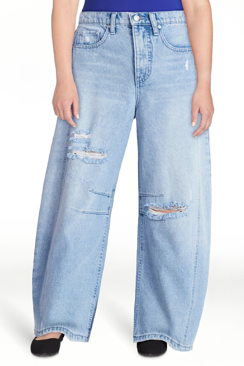 Scoop Women’s and Women's Plus High-Rise Ankle Barrel Jeans with Distressed Details, Sizes 0-26 | Walmart (US)