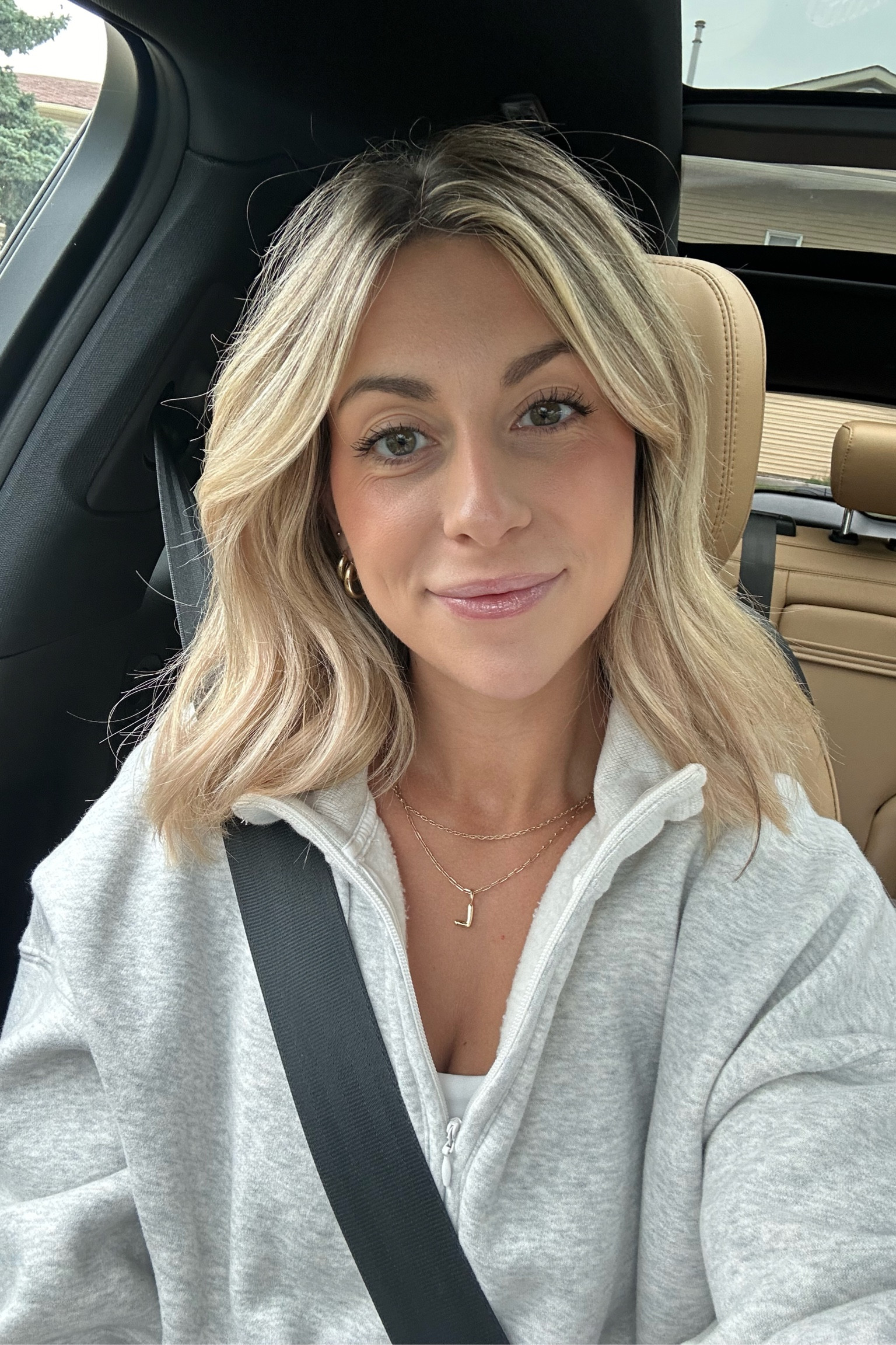 Updated Make Up routine 
IT cosmetics cc cream - I use light/fair
Charlotte tilbury contour wand
Rare beauty liquid blush - I use the shade encourage 
Set my T zones with Laura Mercier translucent powder 
Benefit waterproof eyeliner stays ALL DAY even in +30 weather. 

#LTKsummer 

#LTKbeauty #LTKcanada