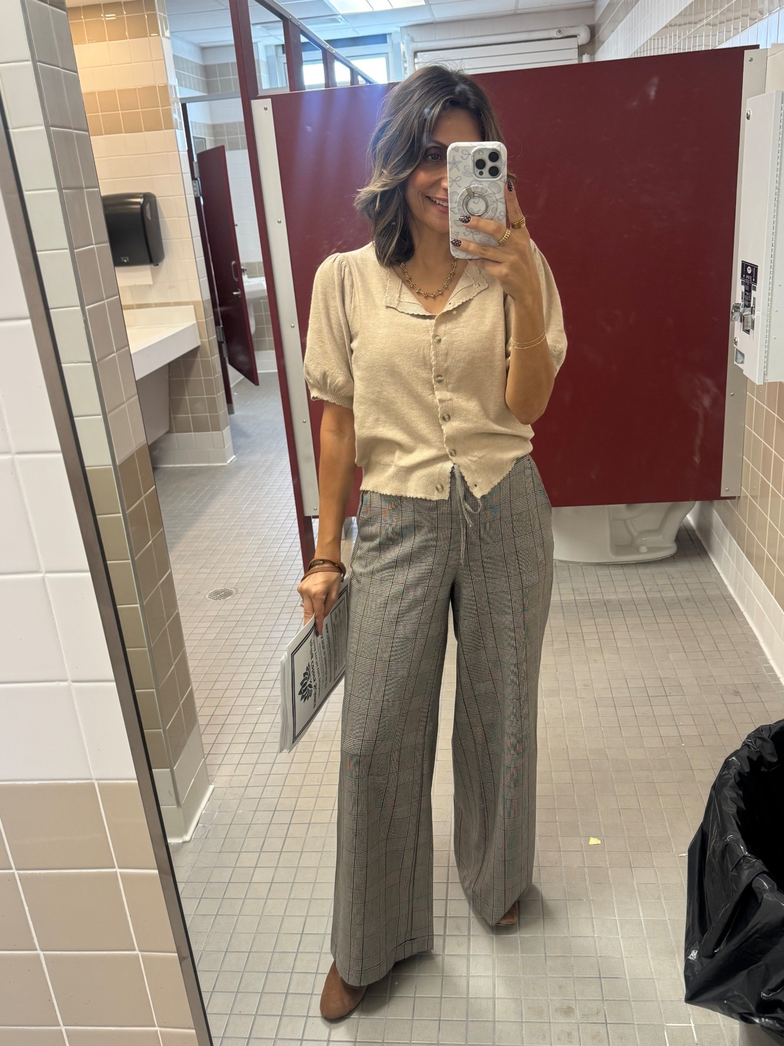 Teacher outfit of the day 

#LTKStyleTip #LTKFindsUnder100 #LTKWorkwear