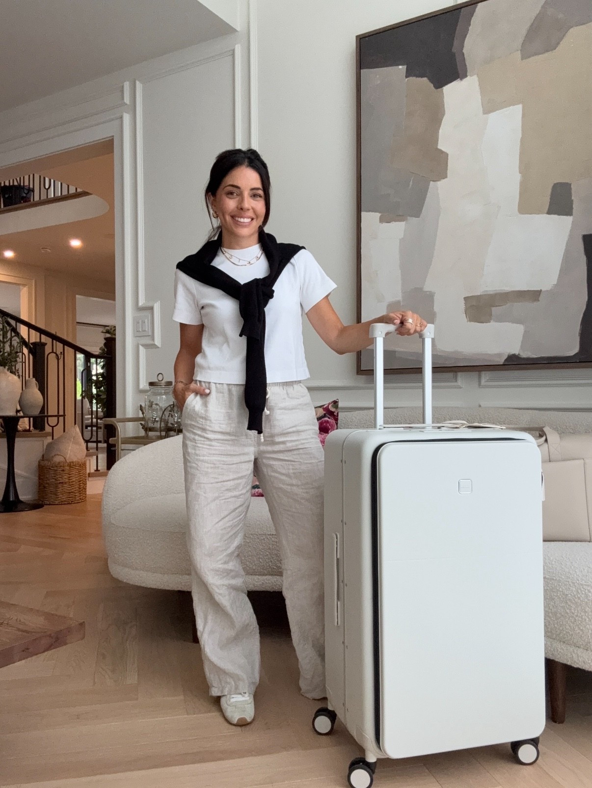 Airport outfit 

#LTKtravel #LTKfamily