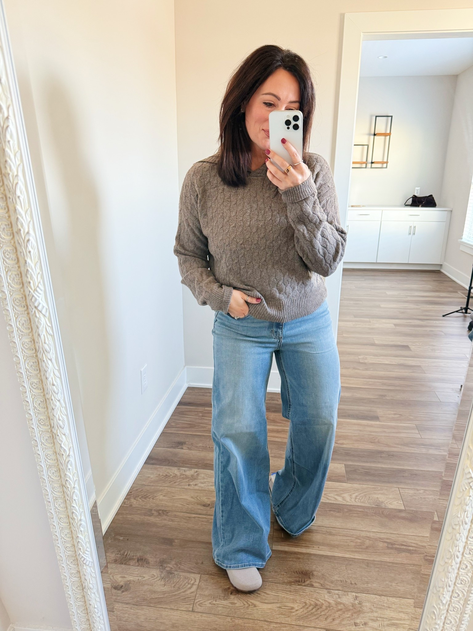 TARGET 🎯 TUESDAY 
• medium sweater 
• size 8 denim 



#LTKFindsUnder50 #LTKHoliday #LTKootd