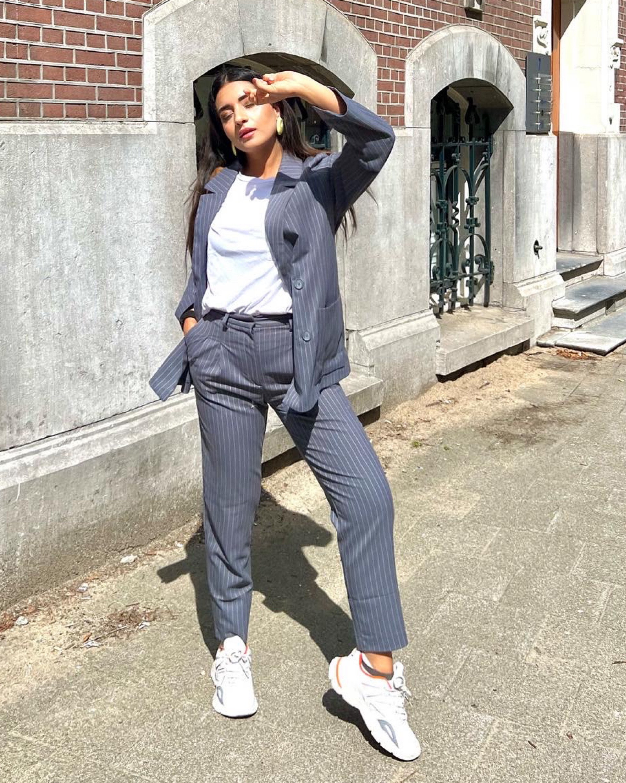 This great oversized blazer with trousers can be perfectly combined with a white T-shirt to wear to work or casual #suit #casual 

#LTKeurope #LTKworkwear #LTKunder100