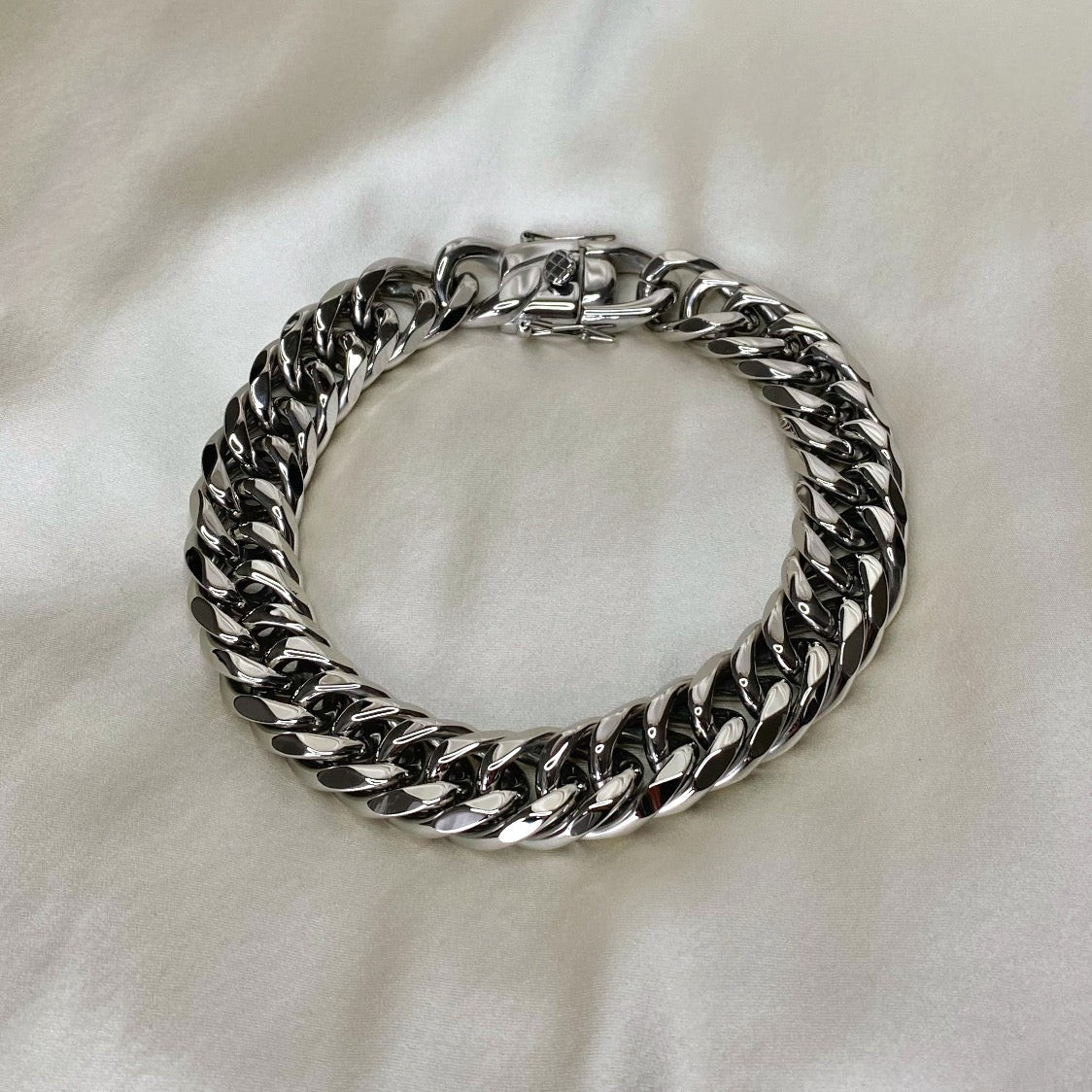 The Silver Juliet Choker | Anisa Sojka