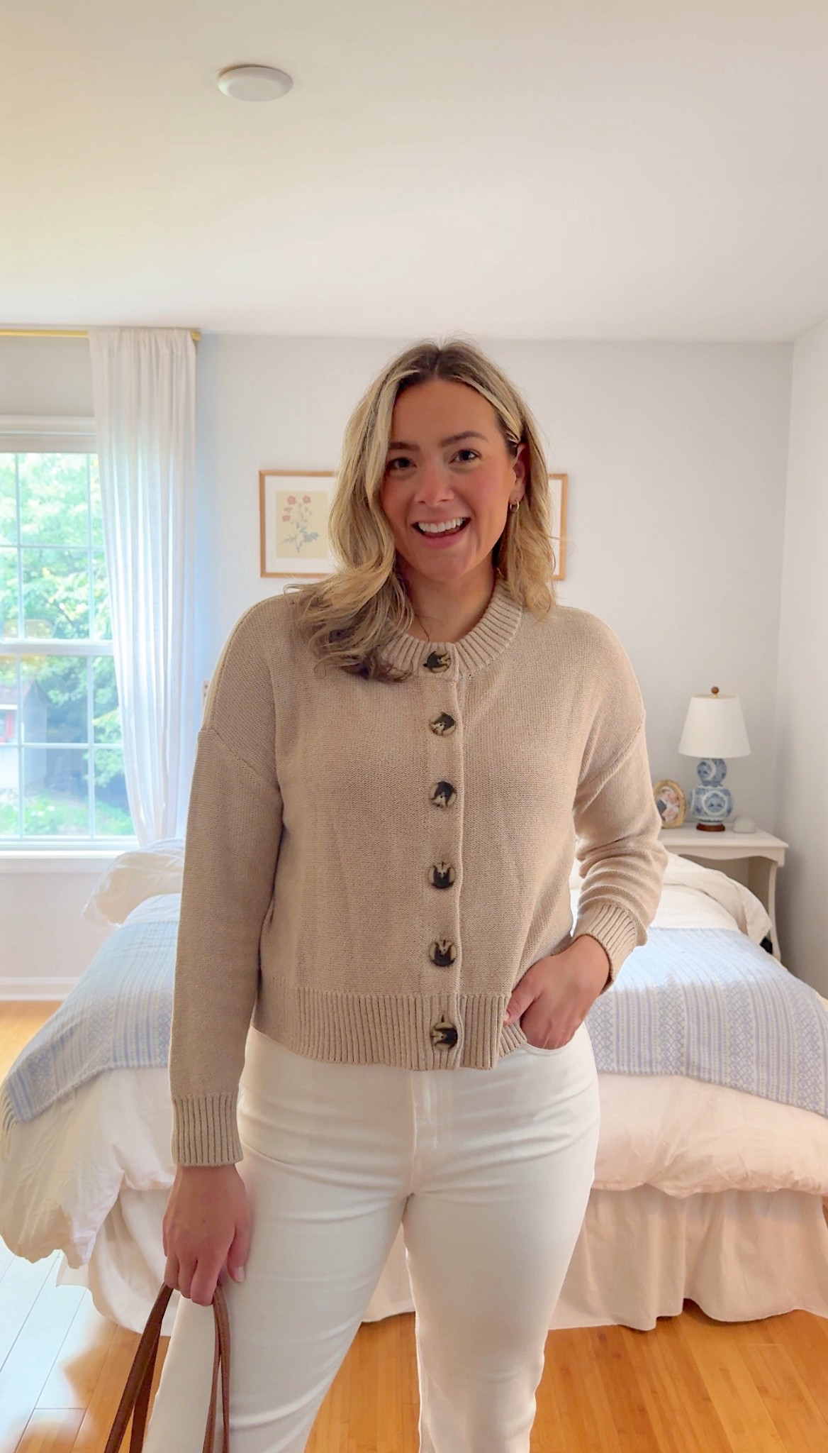 Love this cotton cropped cardigan for early fall style. A perfect summer to fall transitional piece. Fits TTS! #quincepartner @onequince