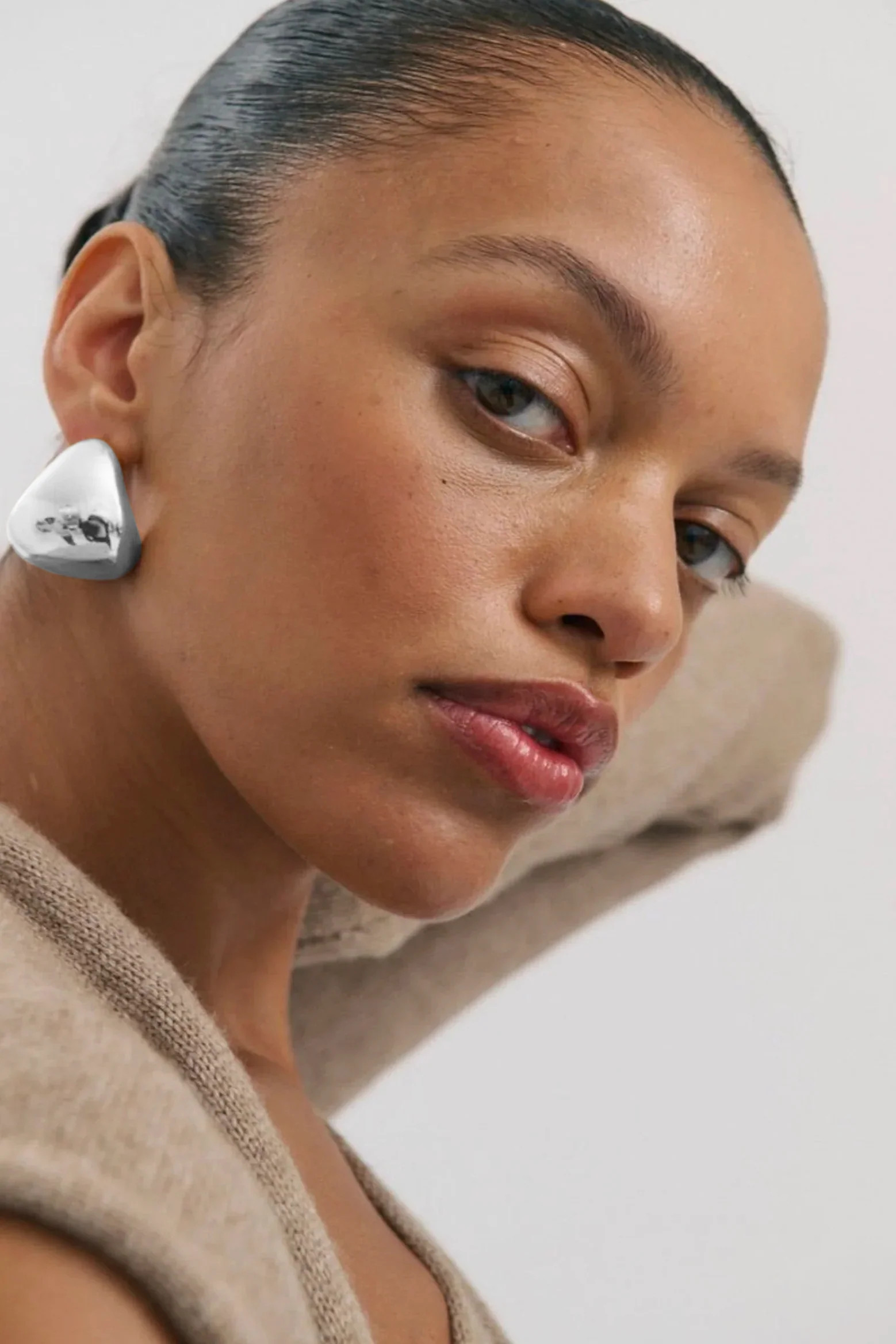 arch earring | The New Trend (Australia & New Zealand)