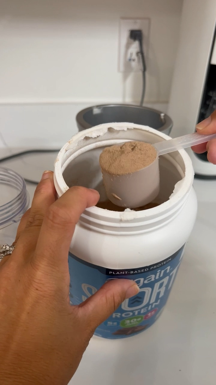 Protein powder
Nutribullet blender 

#LTKGiftGuide #LTKfamily #LTKhome