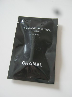 Chanel Le Volume Mascara 10 Noir Travel Size  - 0.03 fl oz 100% Authentic | eBay | eBay US