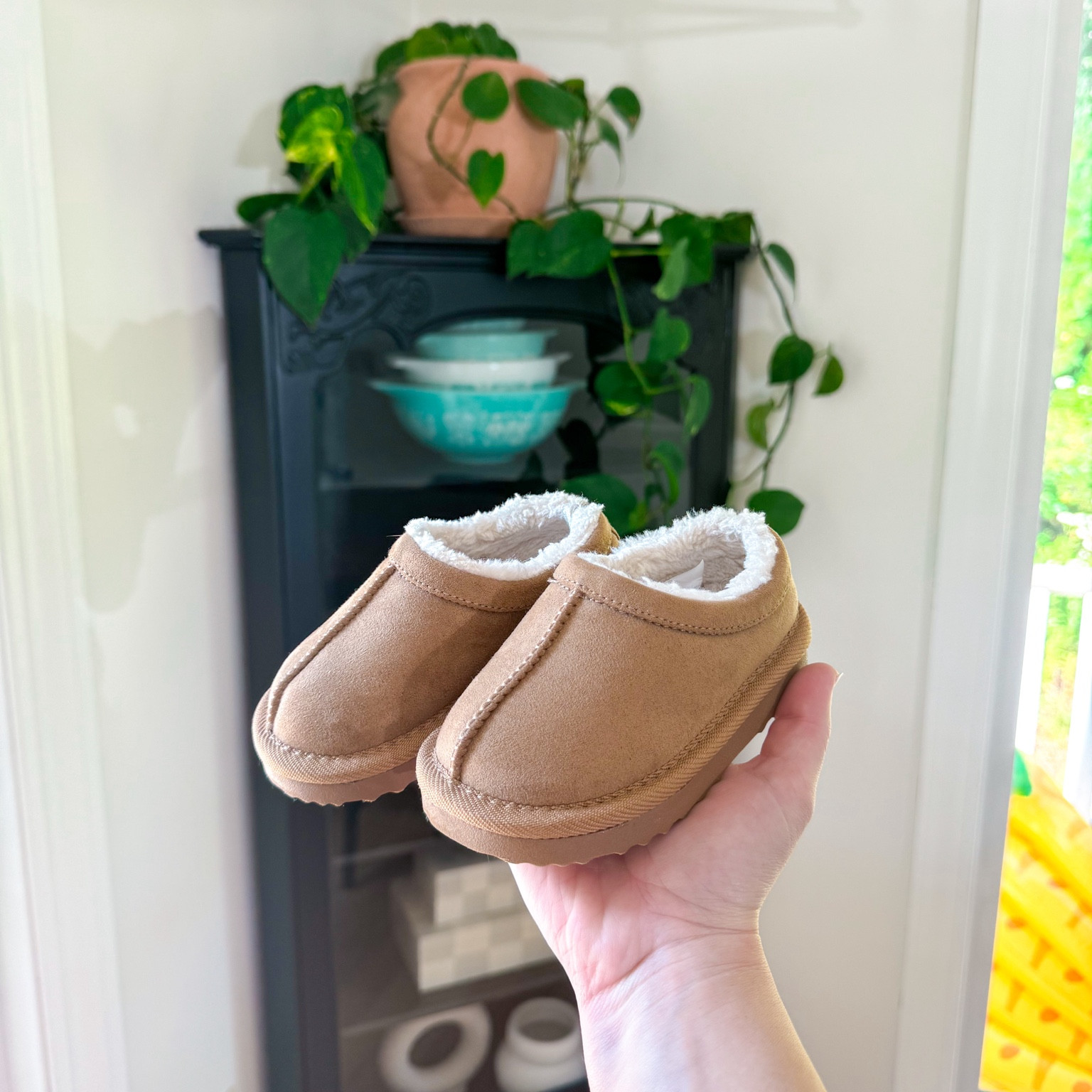Toddler slippers back in stock in all sizes! Grab them before they sell out!!

#LTKFamily #LTKKids #LTKBaby