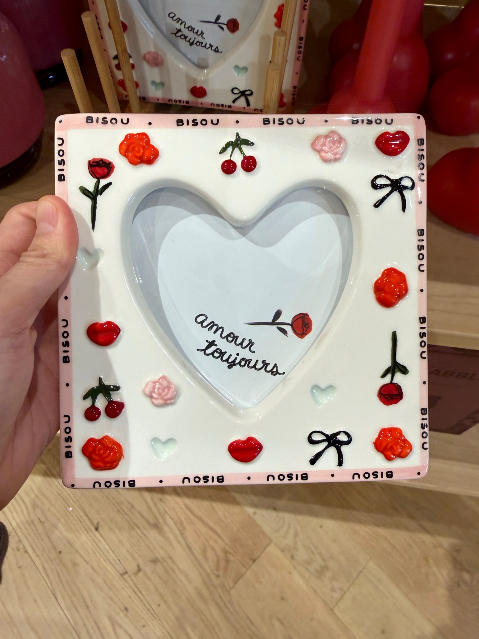 Such a sweet little find! 💖 The Amour Ceramic Heart Picture Frame from Anthropologie is the perfect touch for Valentine’s or Galentine’s Day. 😍 Made from high-quality stoneware, it’s both cute and durable—ideal for displaying your favorite memories or giving as a thoughtful gift!❣️ #AnthroHome #ValentinesDecor #Galentines

#LTKHome #LTKFindsUnder50 #LTKSeasonal