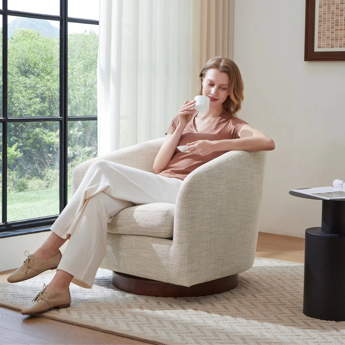 Modern Accent Chairs with Arms | Performance Fabric Living Room Chairs | Chita