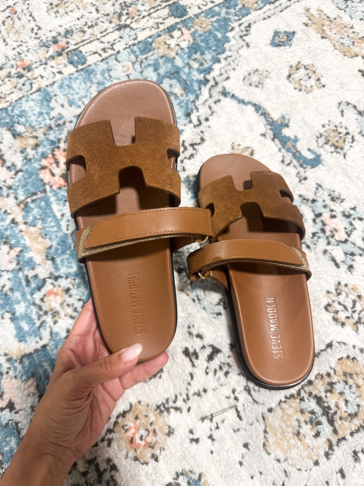 @Steve Madden US 
Steve Madden sandals
Comfy sandals

#LTKSaleAlert