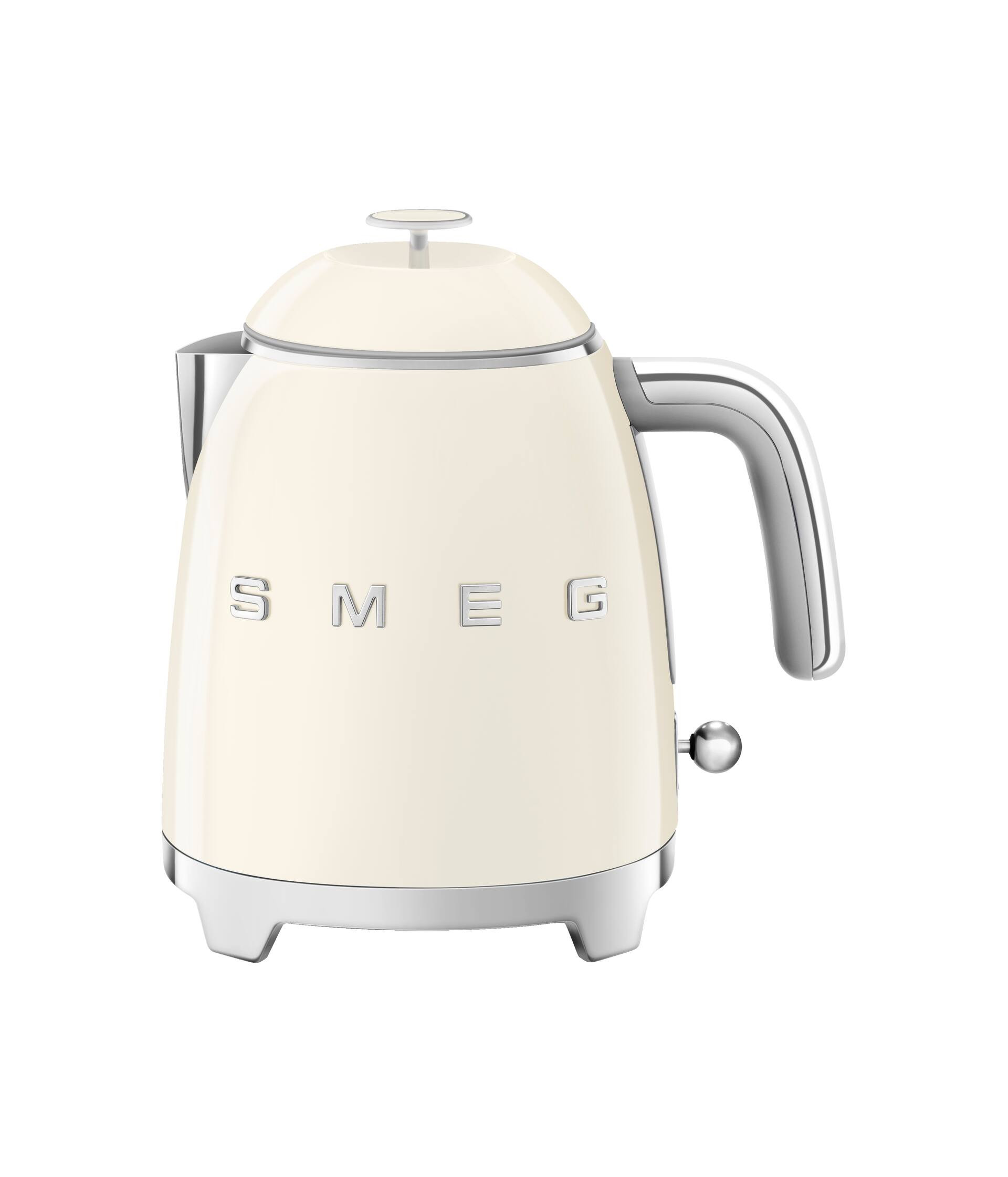 SMEG KLF05 3.5-cup Electric Mini Kettle Cream KLF05CRUS - Best Buy | Best Buy U.S.