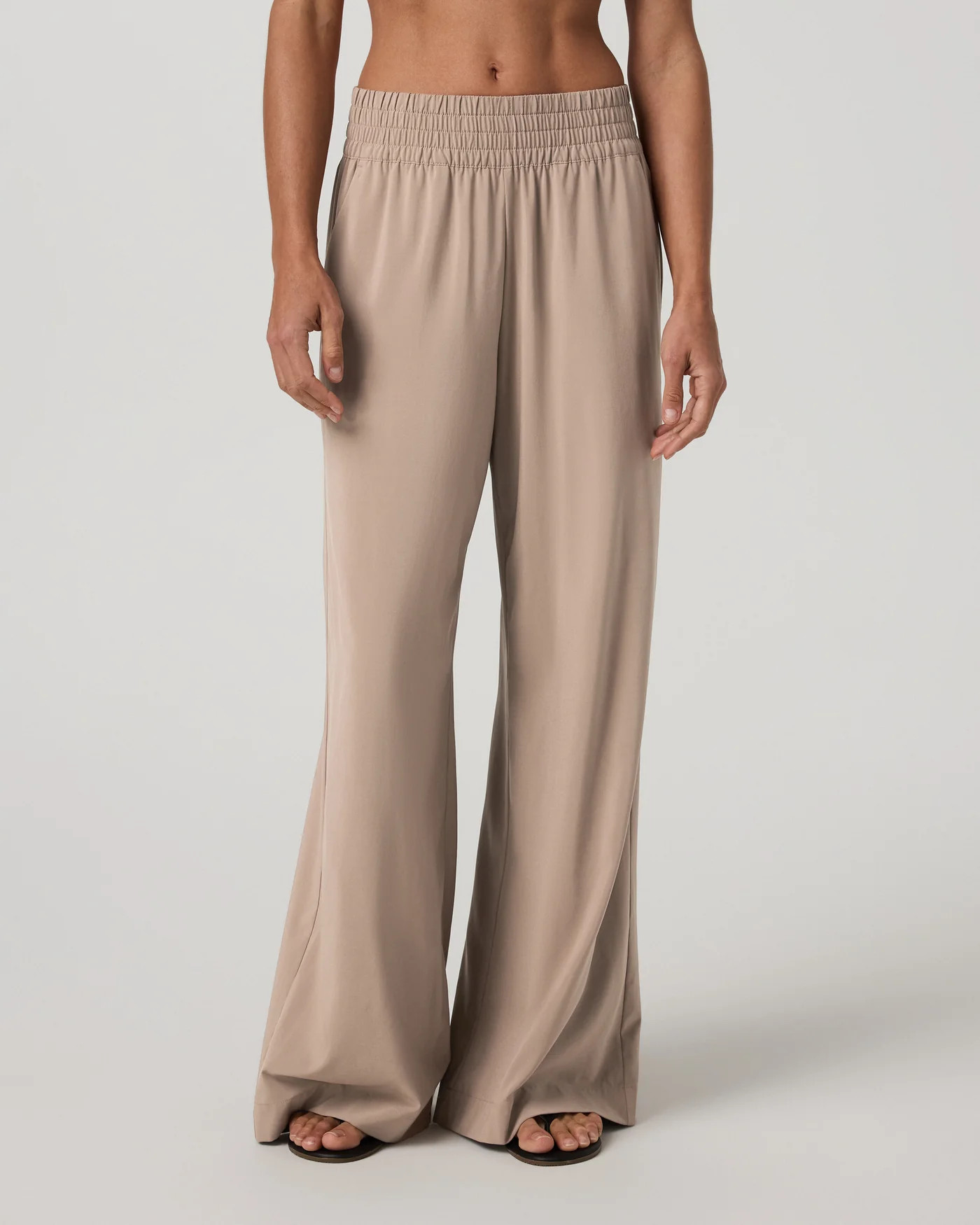 Villa Wideleg Pant - Short | Vuori Clothing (US & Canada)
