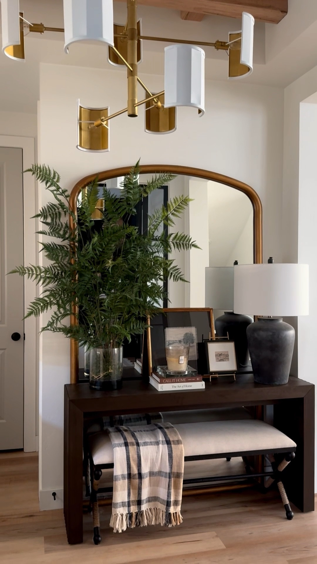 Entryway design 

#LTKHome #LTKFindsUnder50 #LTKFindsUnder100