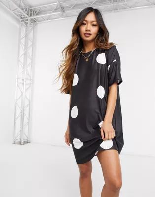 Urban Threads oversized T-shirt dress in oversized polka dot print | ASOS (Global)