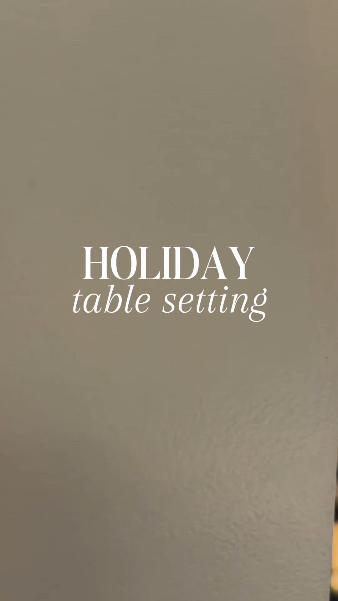 Festive Holiday Tablescape

Excited to entertain this holiday season and I am definitely leaning into the colors of the seasons. A mix of fresh and faux greenery and enjoying using all my holiday finds from last year. Cheers to celebrating with friends and family!🎄🎄🎄