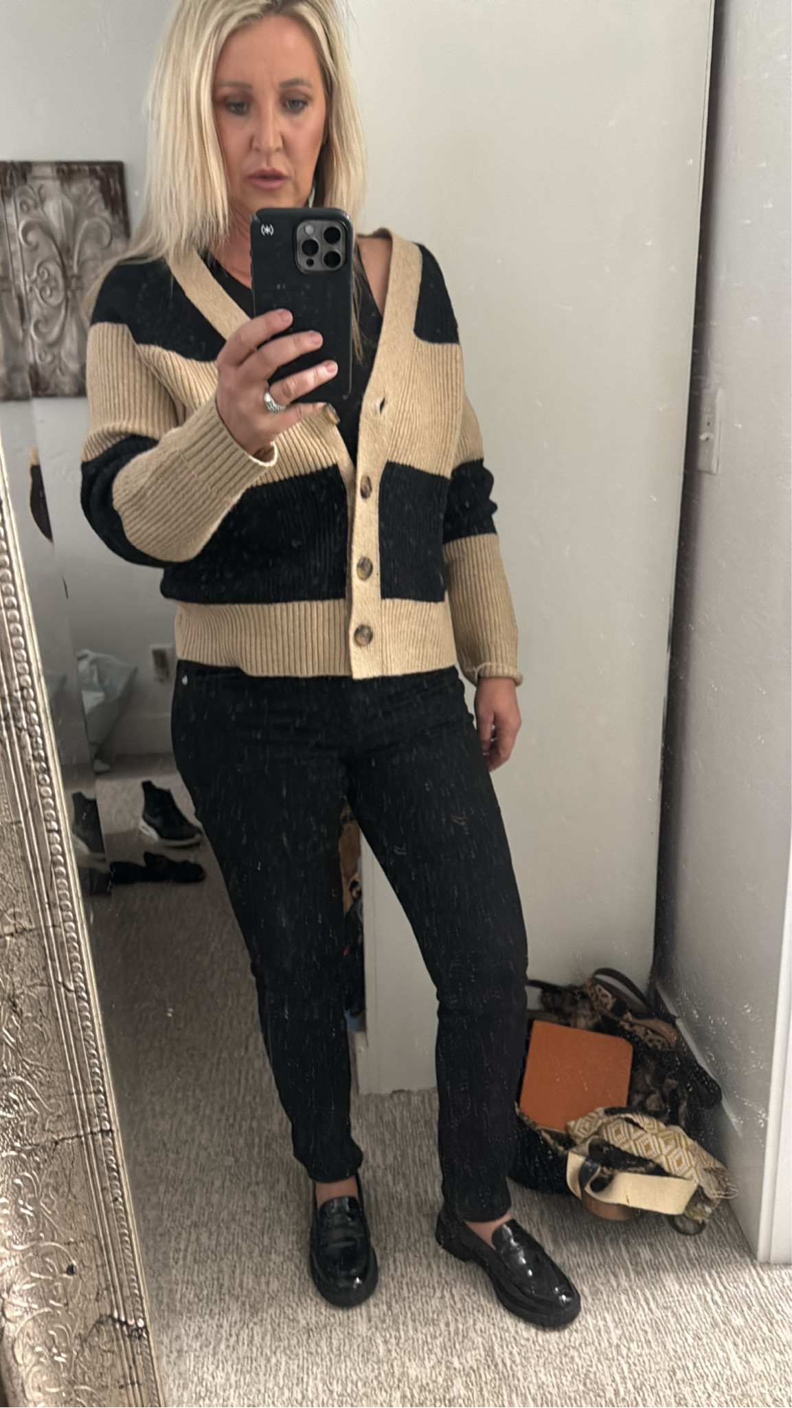 Fall Favorites! #cardigan #fall #seasonal #loafers #timeandtru #oldnavy 

#LTKfindsunder50 #LTKSeasonal #LTKstyletip