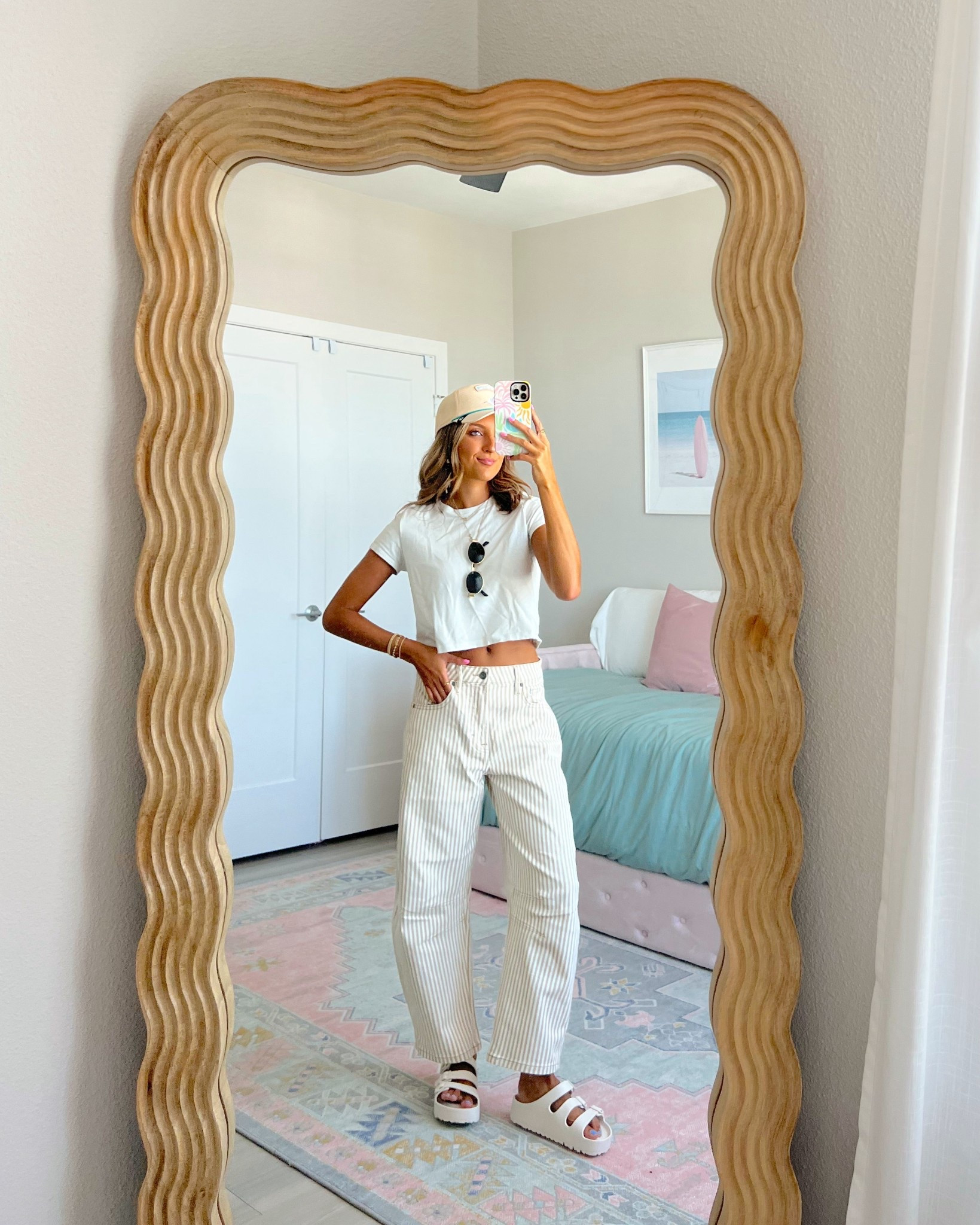 summer outfit idea from Buckle! 💕 wearing a 24 in these barrel jeans 