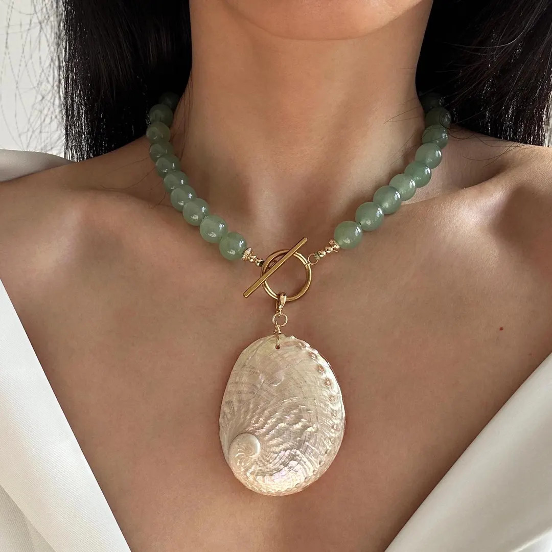 Chunky Sea Shell Necklace, Statement Shell Necklace, Hand Knotted Green Gemstone Beaded Choker, M... | Etsy (US)