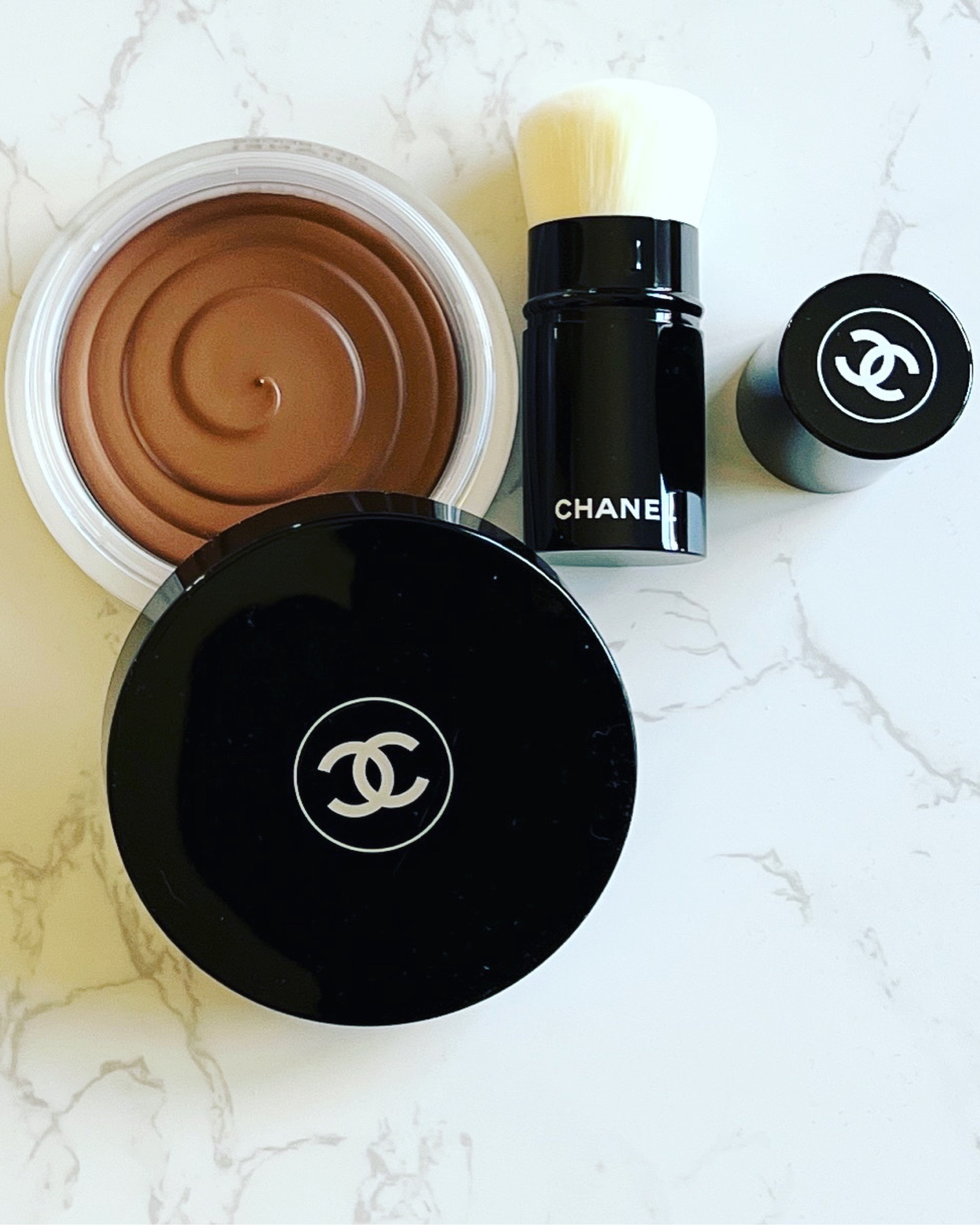 Bronzer never goes out of season  

#LTKstyletip #LTKbeauty #LTKHoliday