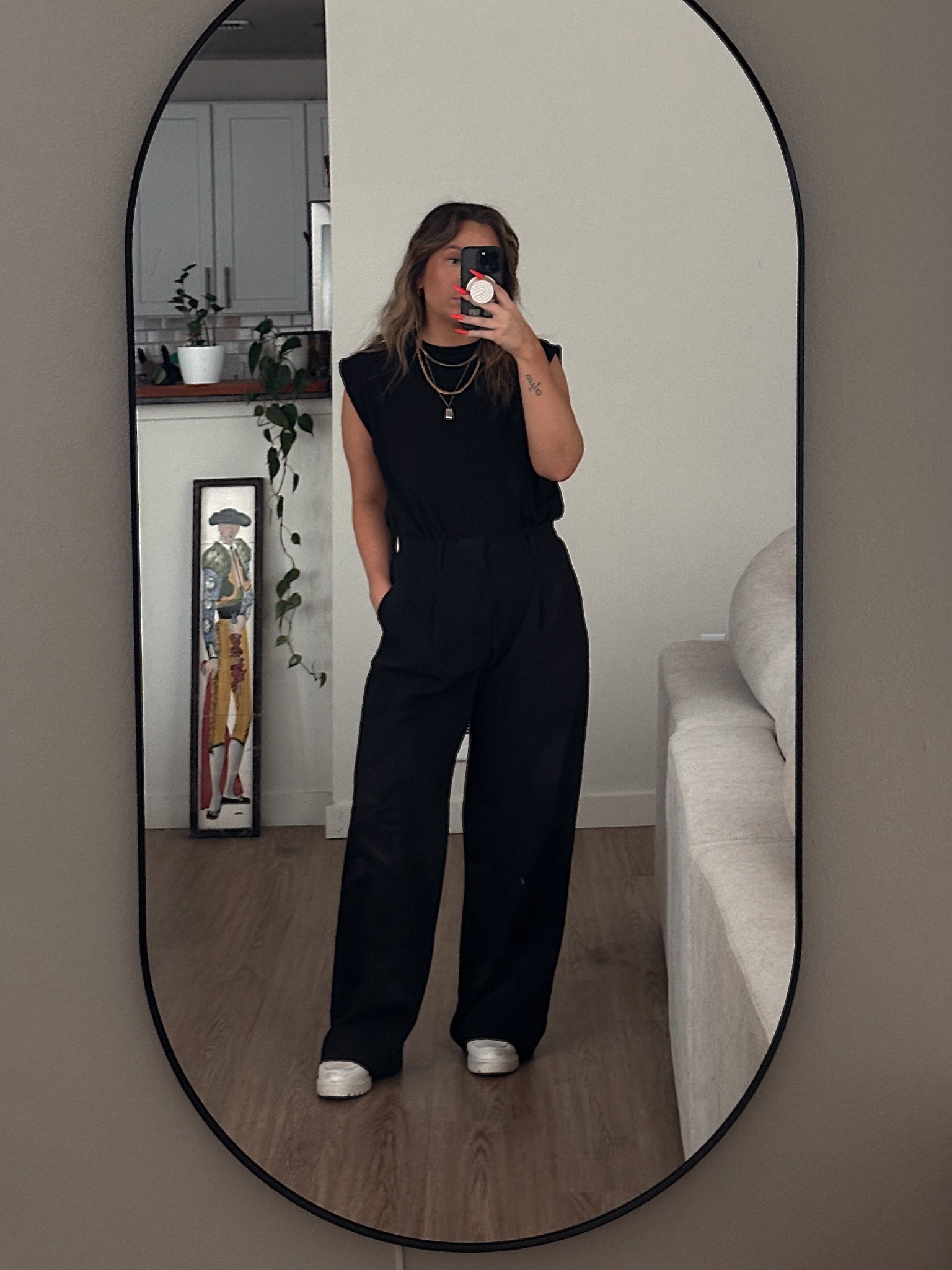 tee - h&m
pants - gap
loafers - circus 