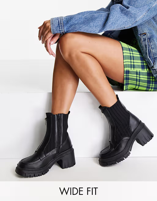 ASOS DESIGN Wide Fit Rocky front zip chunky boots in black | ASOS (Global)