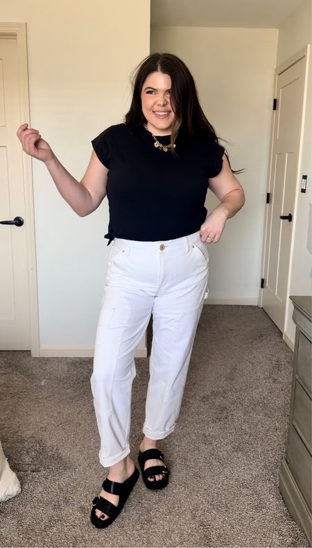 Midsize jeans you will actually enjoy wearing! These democracy jeans are so chic for spring but they have any elastic waistband and a yoke and back to the illusion of a booty and booty lift! I wear a size 12 in these

Midsize jeans, size 12, size 14, midsize, midsize fashion, midsize style, midsize outfits, mom style, mom outfits, casual outfits, spring outfits, cargo jeans, baggy jeans, straight jeans, white jeans, flare jeans, midsize teacher outfit 

#LTKfindsunder100 #LTKmidsize #LTKstyletip