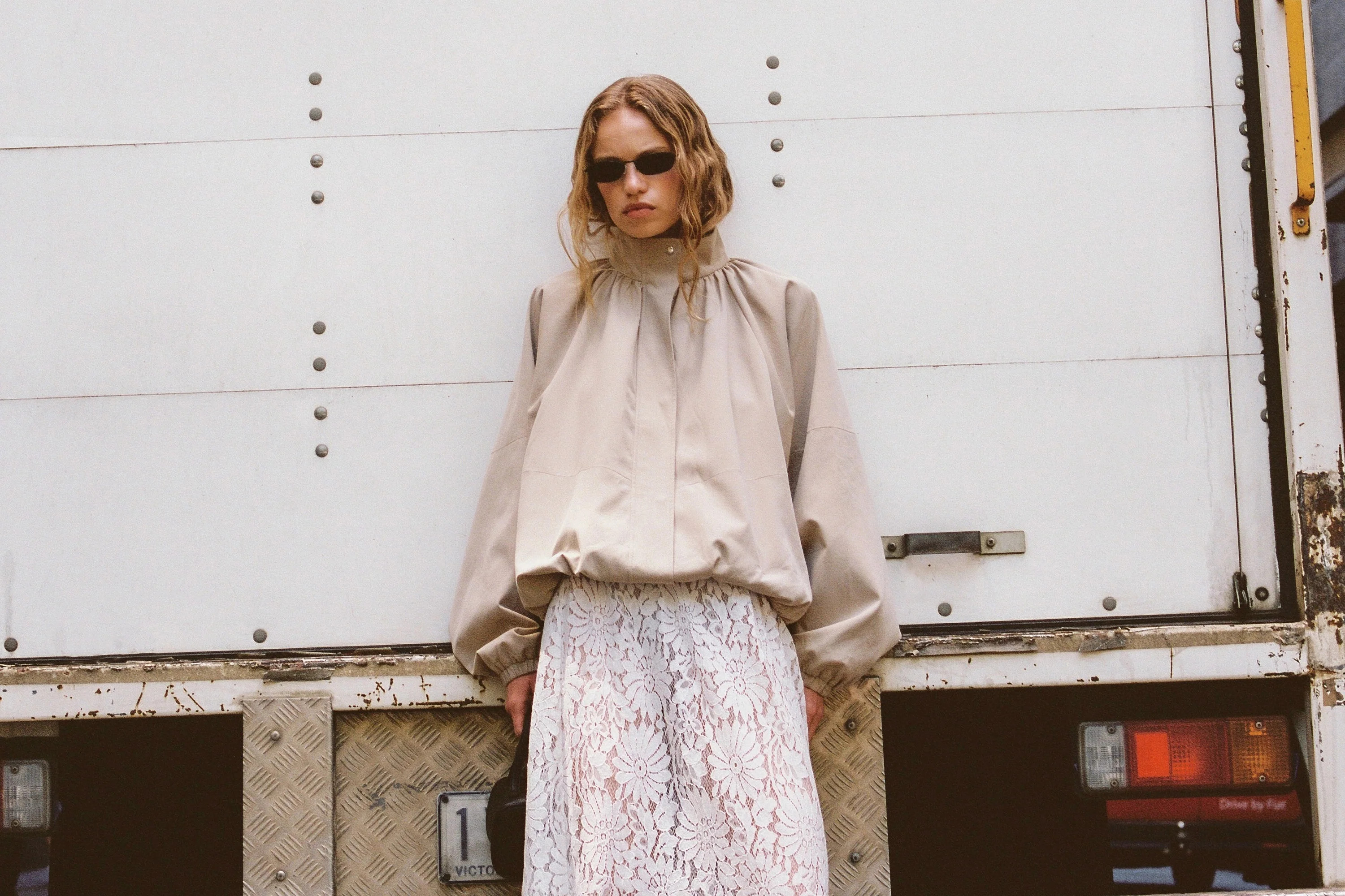 WILMA WHITE LACE SKIRT | DISSH