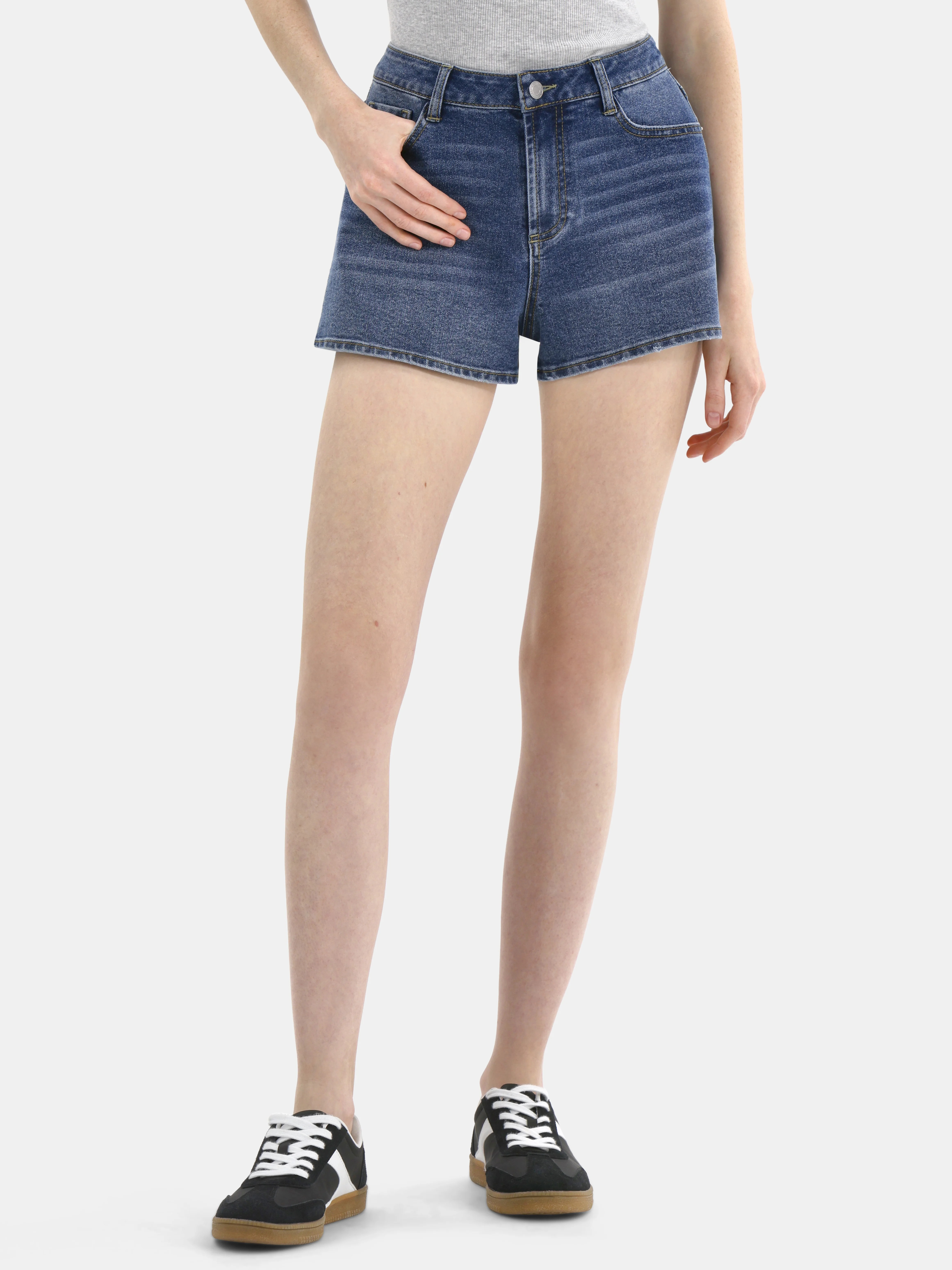 No Boundaries Denim Mom Shorts, 2.25'' Inseam, Women's | Walmart (US)