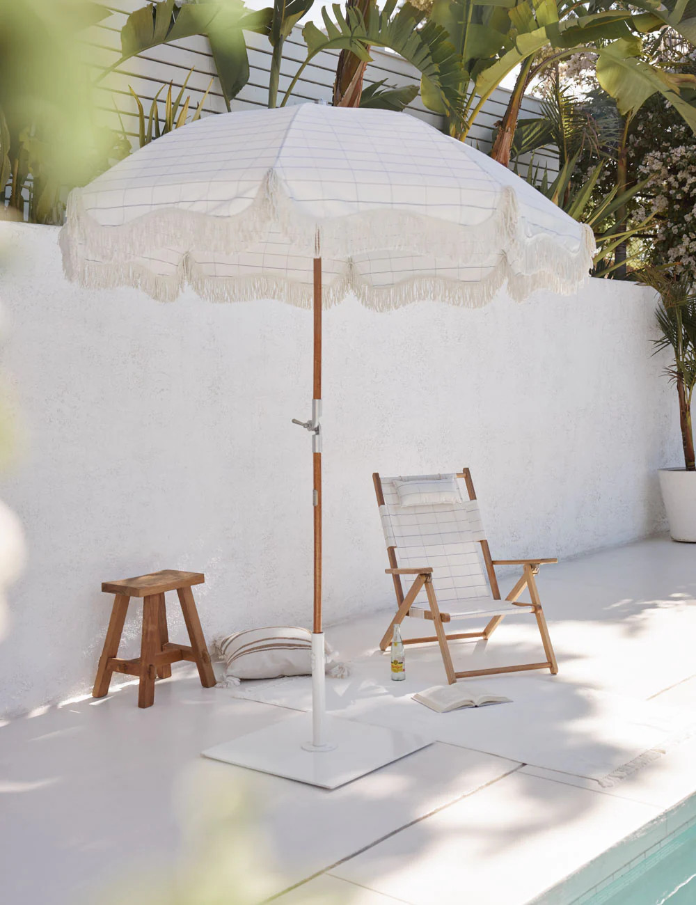 Premium Beach Umbrella | Lulu and Georgia 