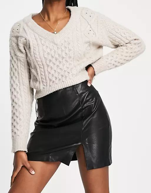 Stradivarius faux leather split detail mini skirt in black | ASOS (Global)