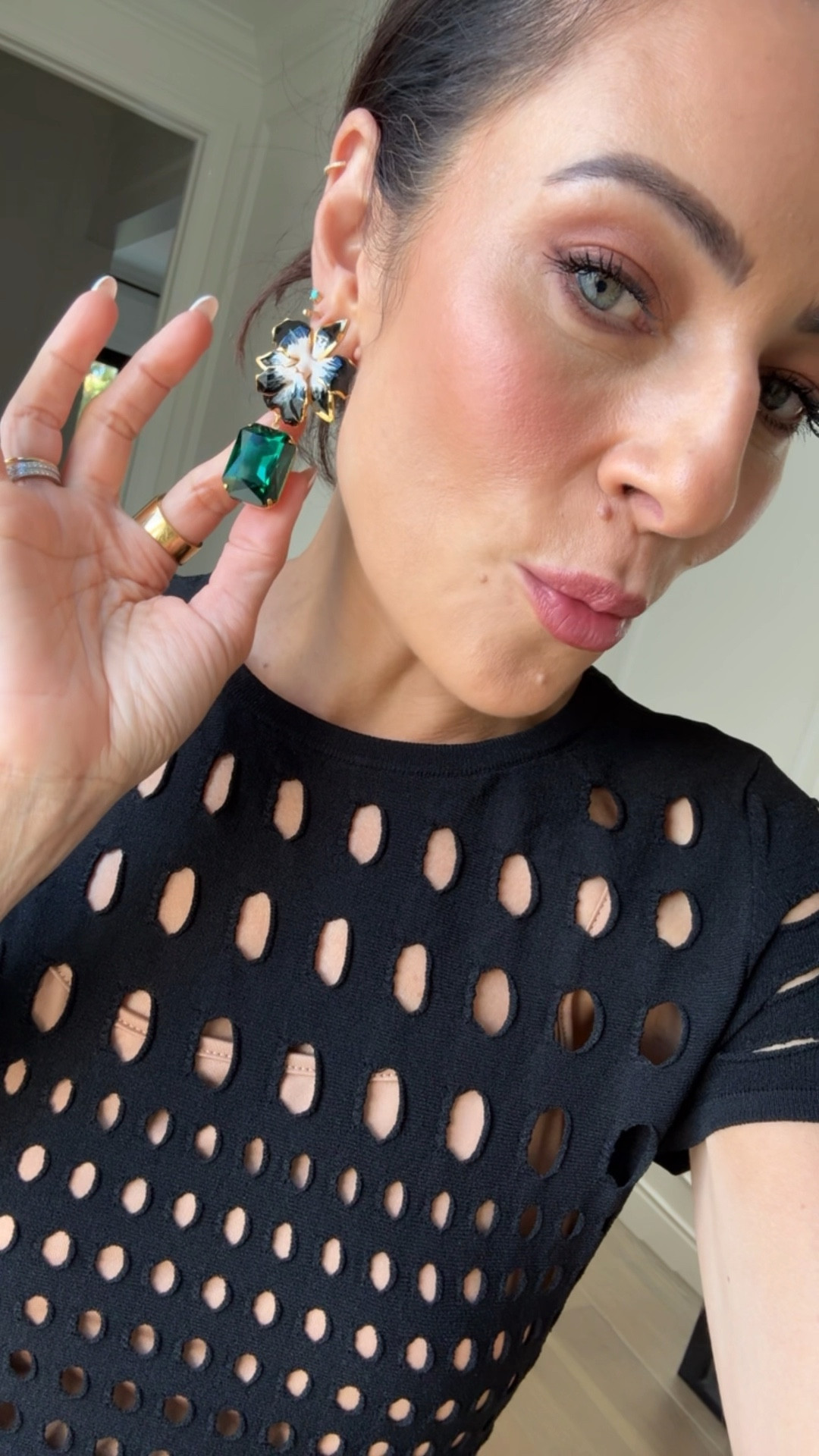 These earrings are incredible, so gorgeous and eye catching! 




Earrings, accessories, LBD, date night, 

#LTKStyleTip #LTKOver40 #LTKParties