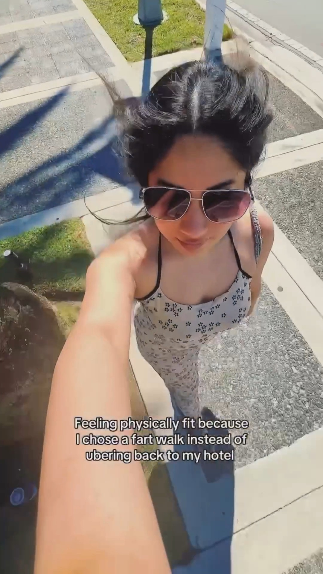 Al thought this specific dress is sold out - I’ve added some beautiful alternatives <3


#healthylifestyle #jokes #healthishappiness #healthyliving #walkingthecity